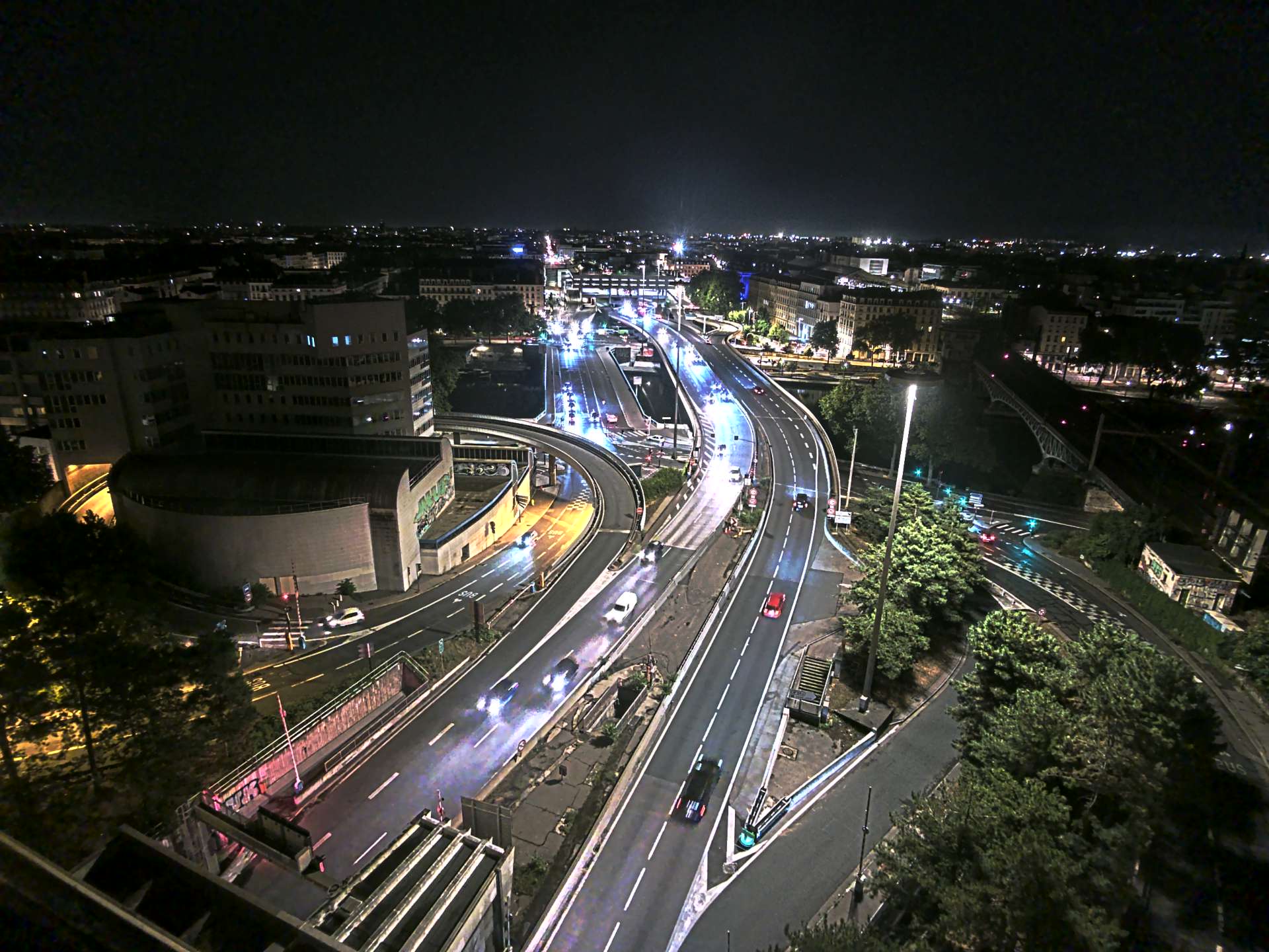 Caméra autoroute à Lyon Perrache à l'entrée Sud du Tunnel sous Fourvière, en direction de Marseille