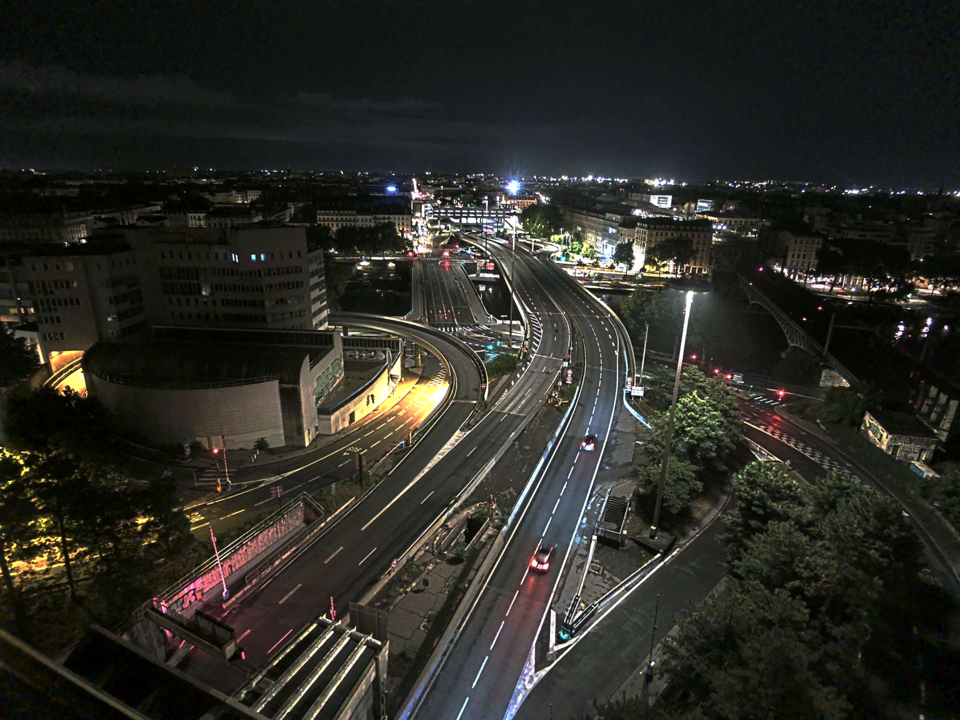 Caméra autoroute à Lyon Perrache à l'entrée Sud du Tunnel sous Fourvière, en direction de Marseille