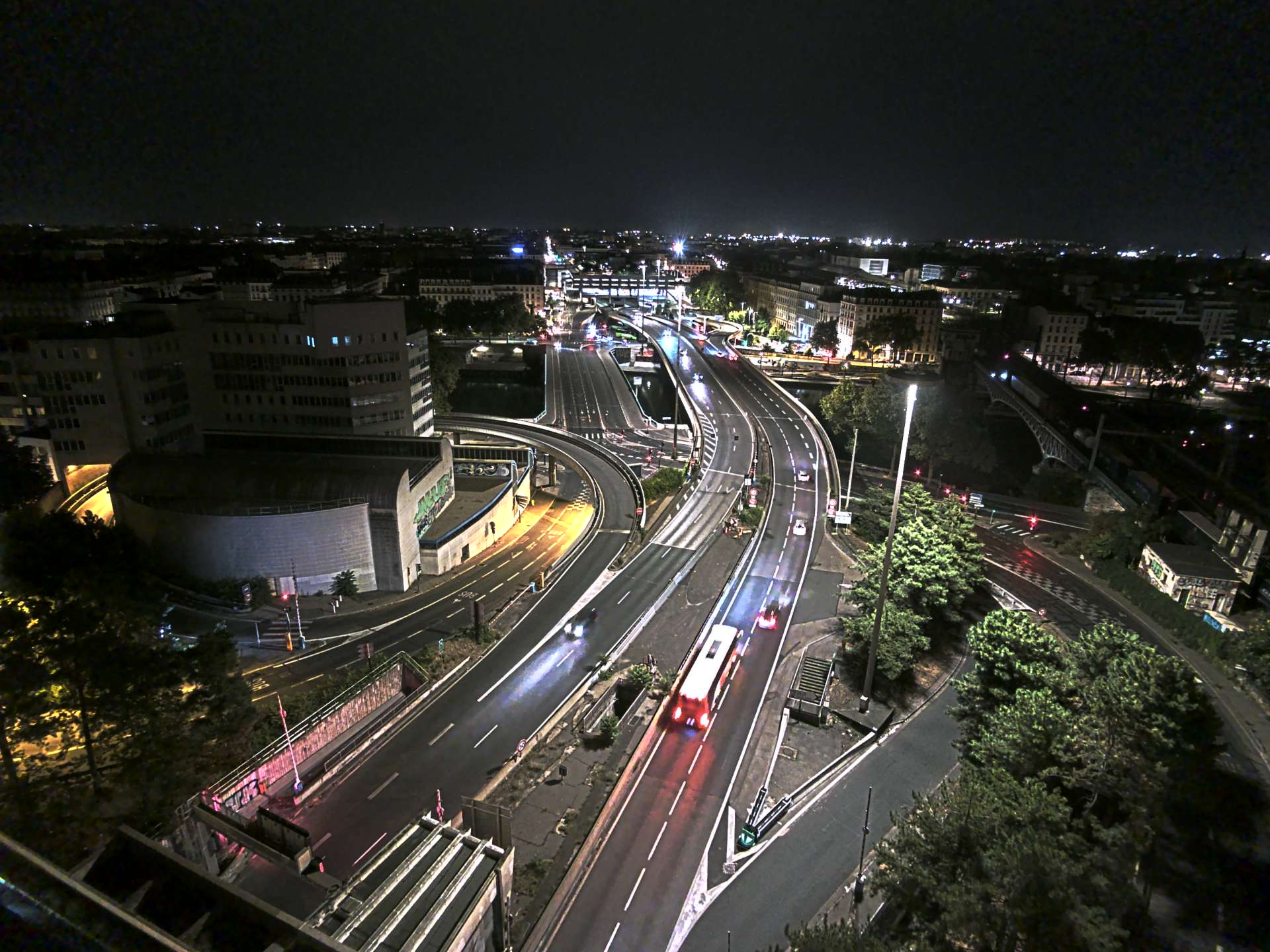 Caméra autoroute à Lyon Perrache à l'entrée Sud du Tunnel sous Fourvière, en direction de Marseille