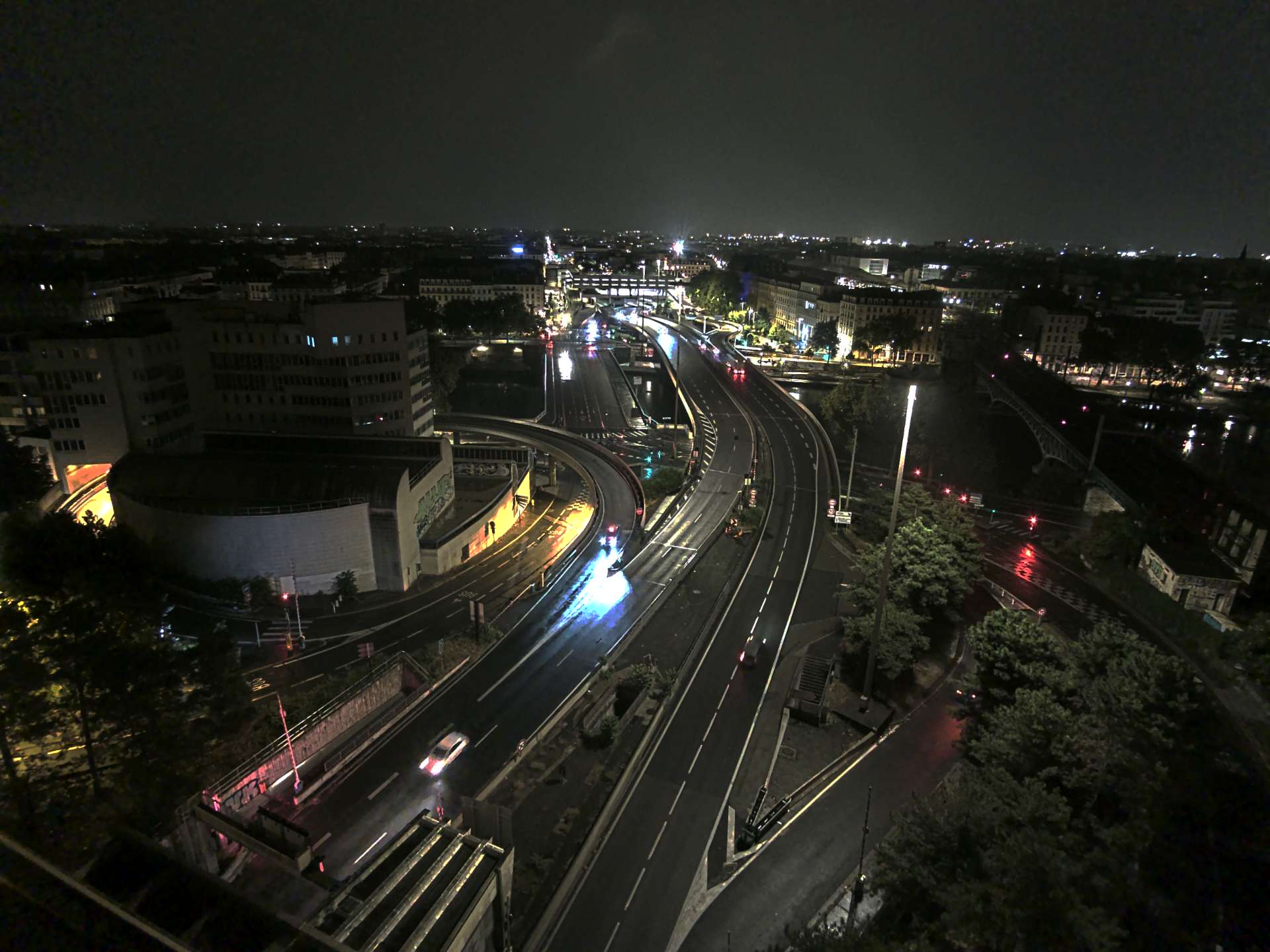 Caméra autoroute à Lyon Perrache à l'entrée Sud du Tunnel sous Fourvière, en direction de Marseille