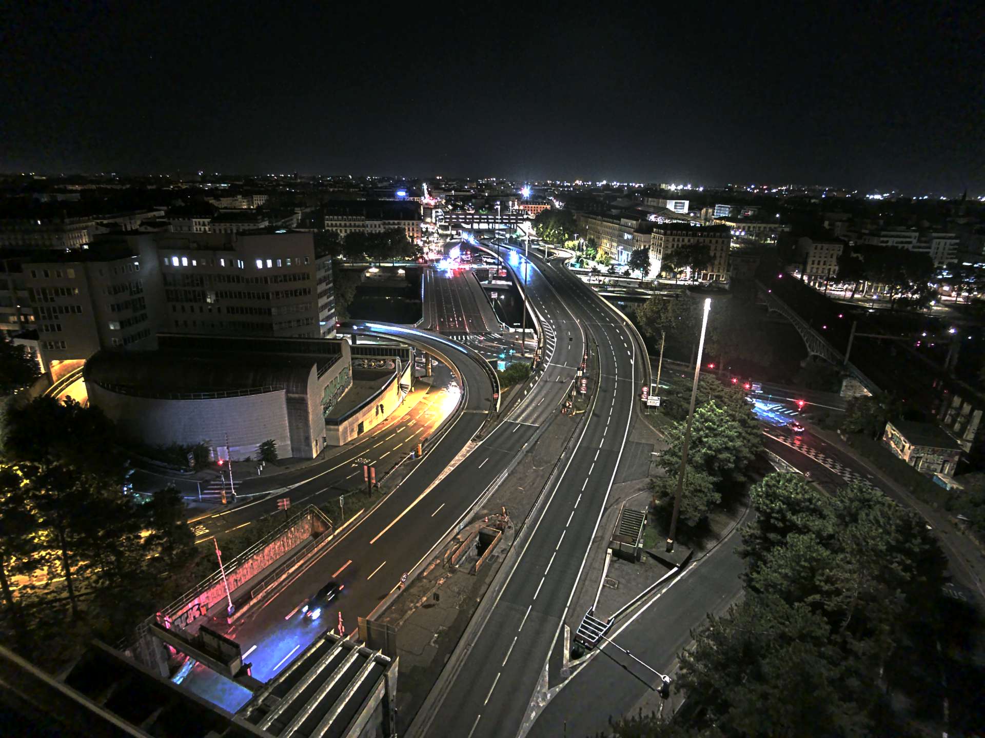 Caméra autoroute à Lyon Perrache à l'entrée Sud du Tunnel sous Fourvière, en direction de Marseille