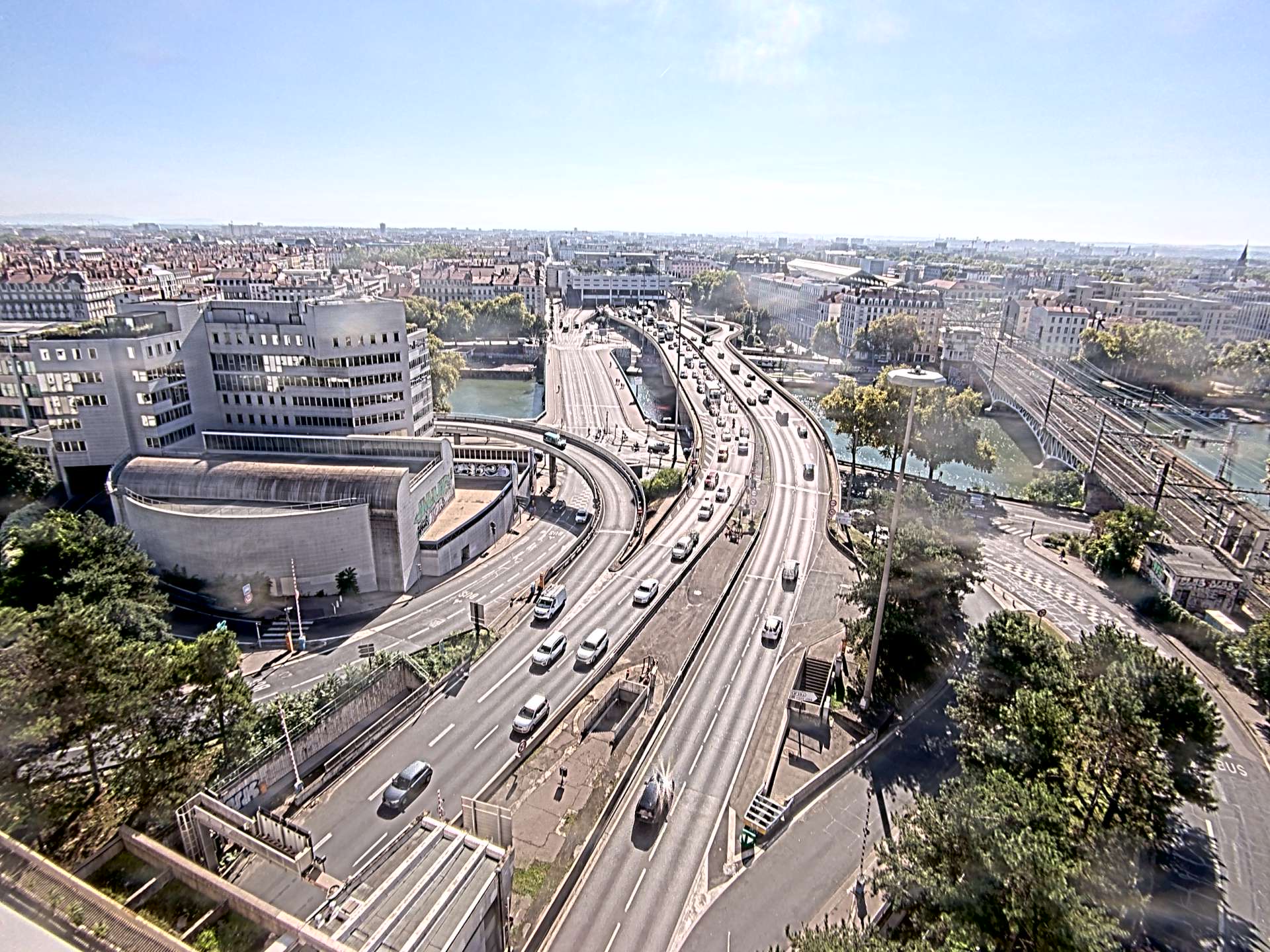 Caméra autoroute à Lyon Perrache à l'entrée Sud du Tunnel sous Fourvière, en direction de Marseille