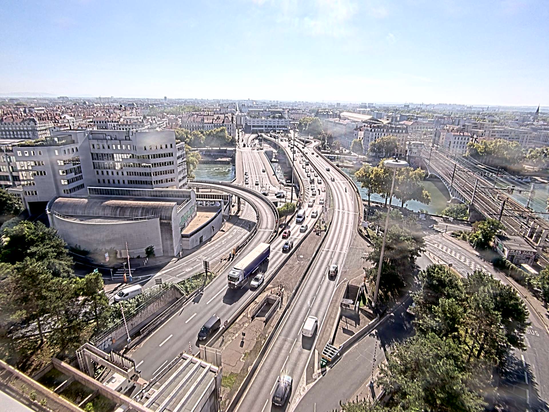 Caméra autoroute à Lyon Perrache à l'entrée Sud du Tunnel sous Fourvière, en direction de Marseille