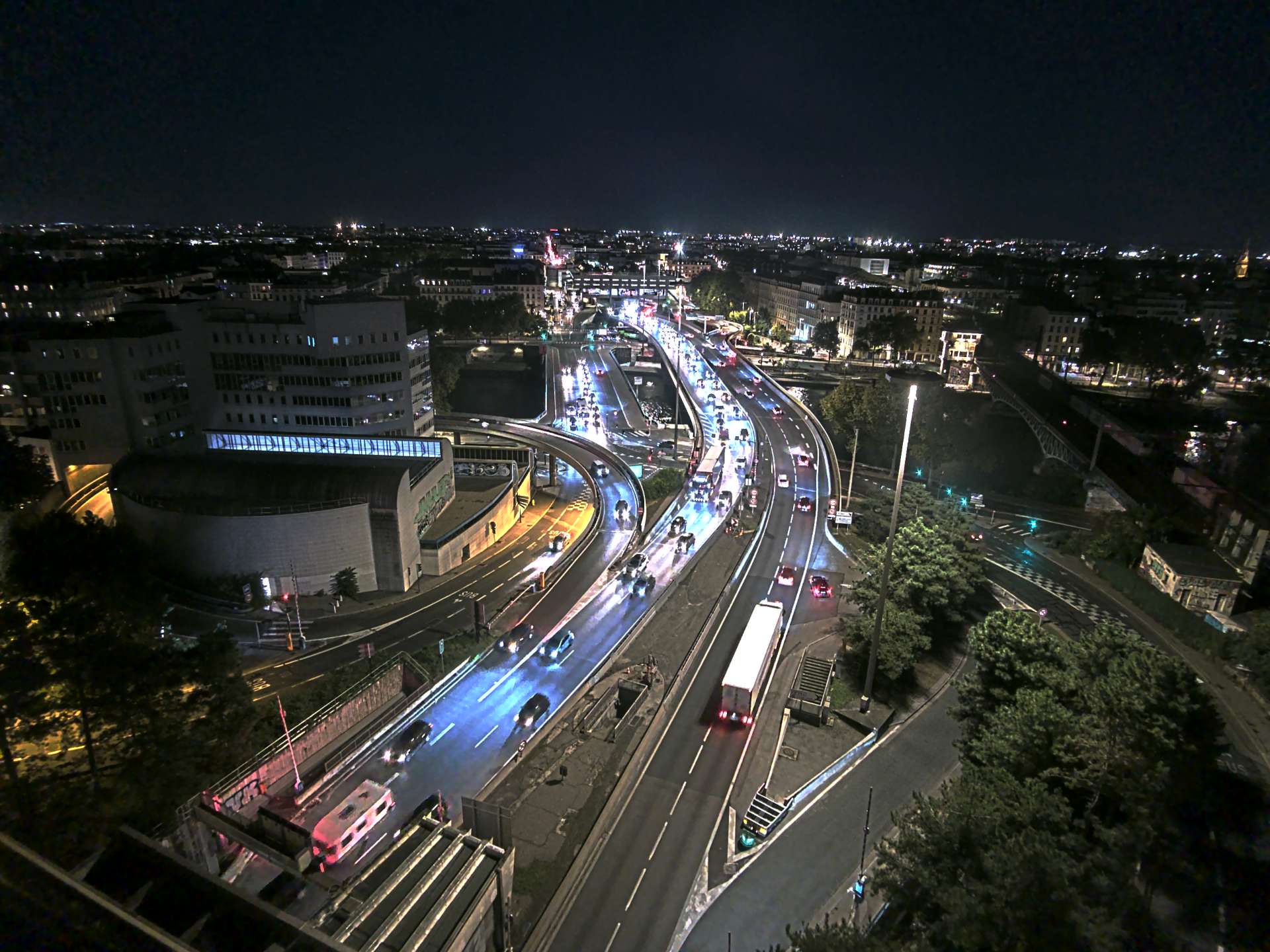 Caméra autoroute à Lyon Perrache à l'entrée Sud du Tunnel sous Fourvière, en direction de Marseille