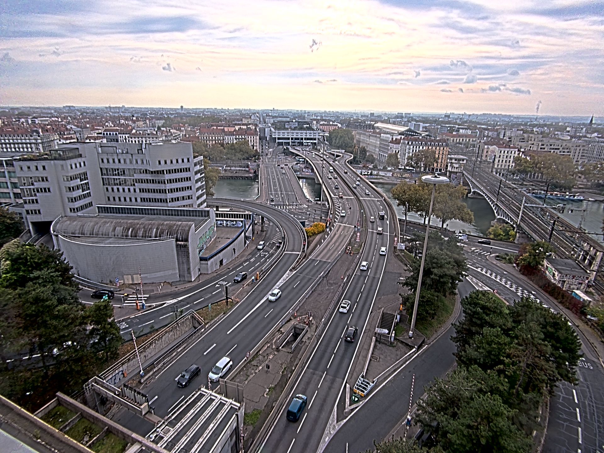 Caméra autoroute à Lyon Perrache à l'entrée Sud du Tunnel sous Fourvière, en direction de Marseille