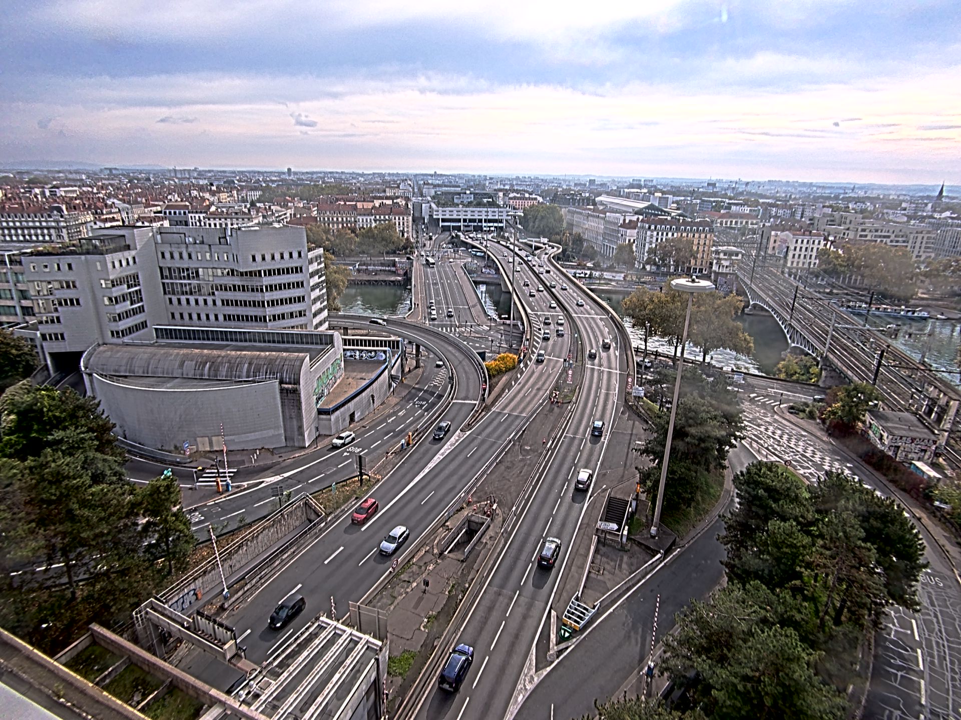 Caméra autoroute à Lyon Perrache à l'entrée Sud du Tunnel sous Fourvière, en direction de Marseille