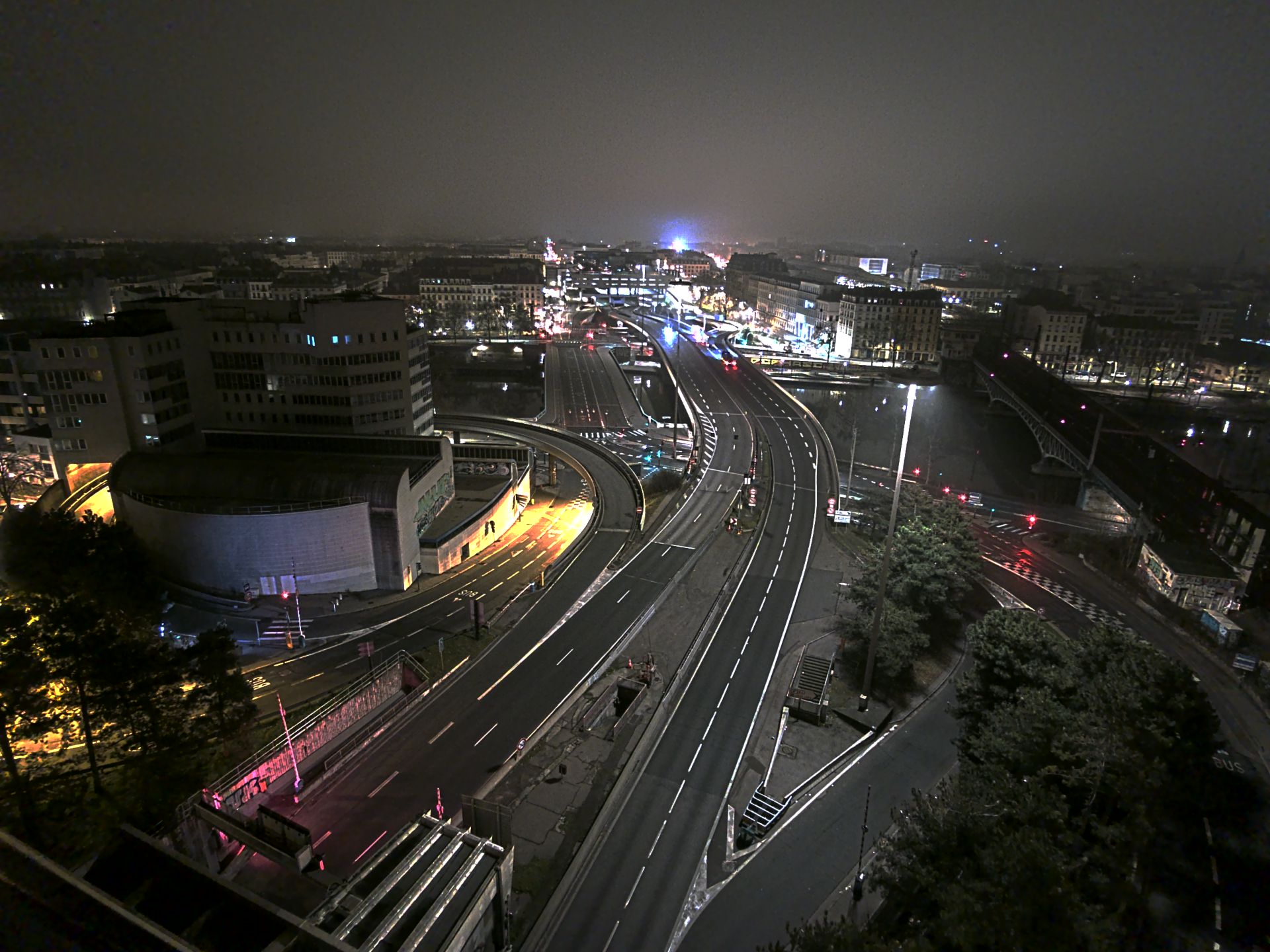 Caméra autoroute à Lyon Perrache à l'entrée Sud du Tunnel sous Fourvière, en direction de Marseille