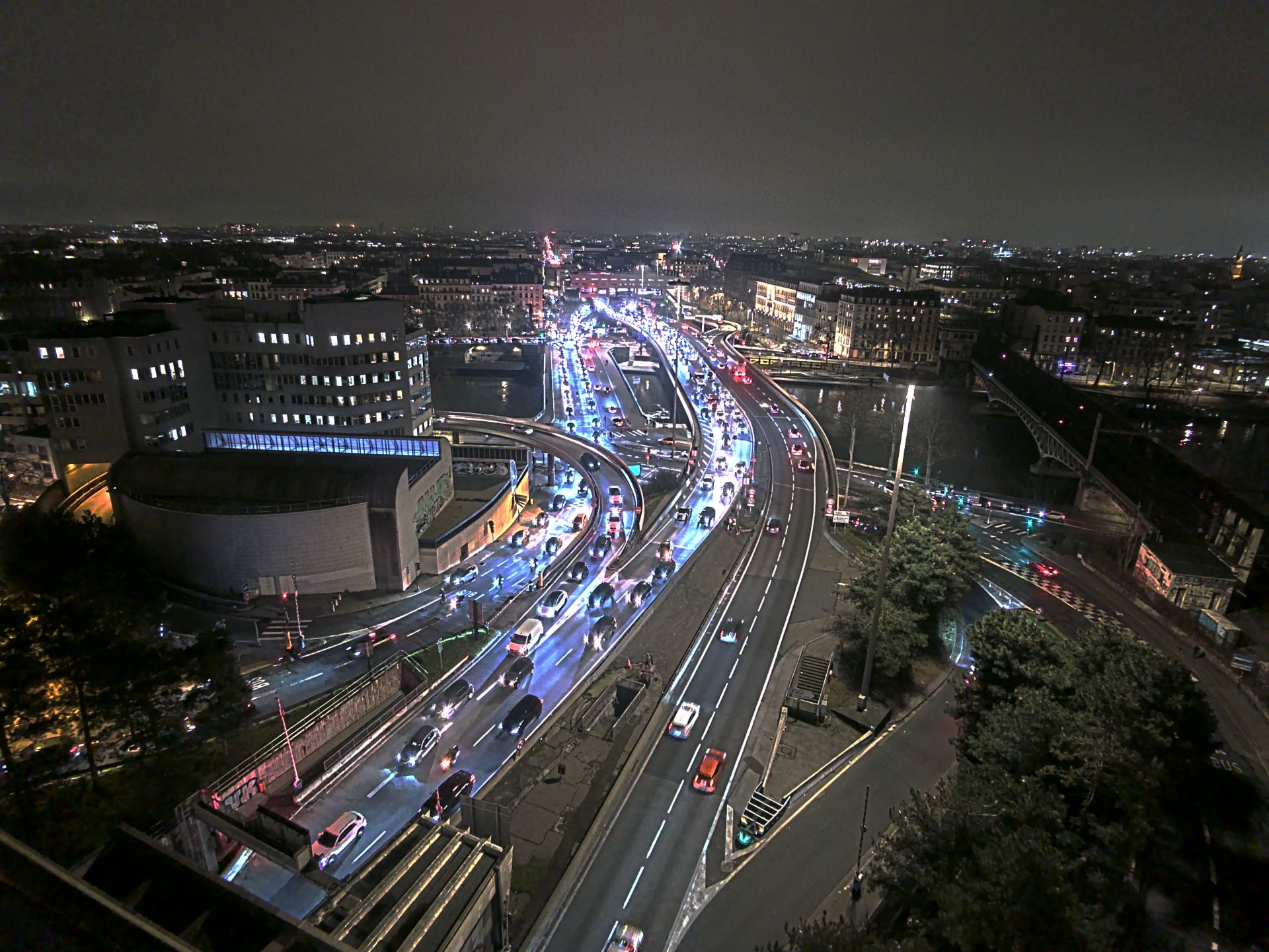 Caméra autoroute à Lyon Perrache à l'entrée Sud du Tunnel sous Fourvière, en direction de Marseille