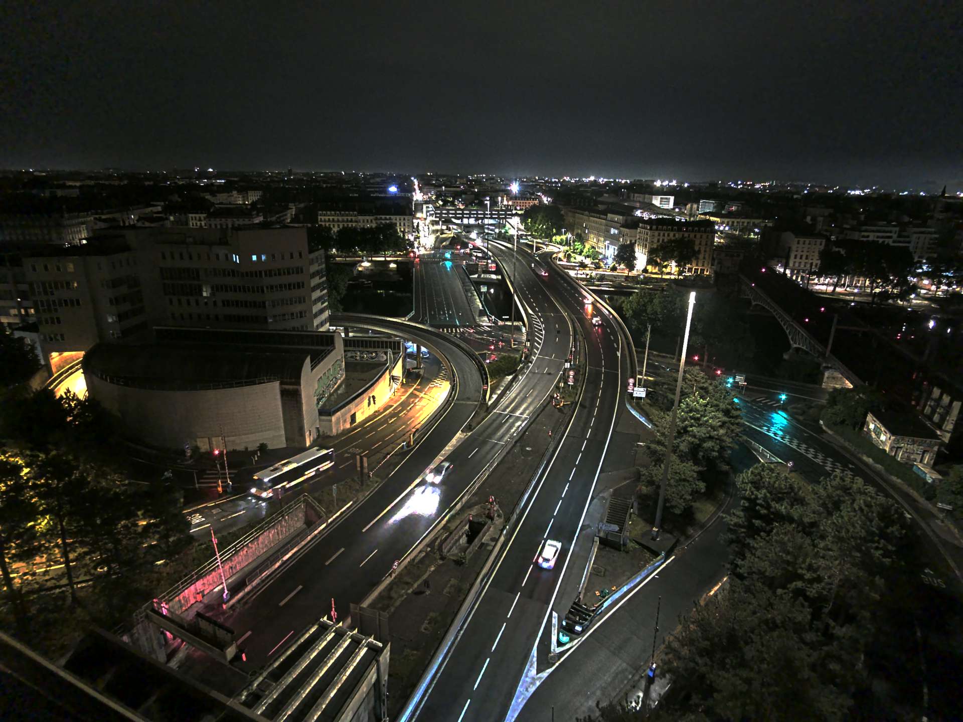 Caméra autoroute à Lyon Perrache à l'entrée Sud du Tunnel sous Fourvière, en direction de Marseille