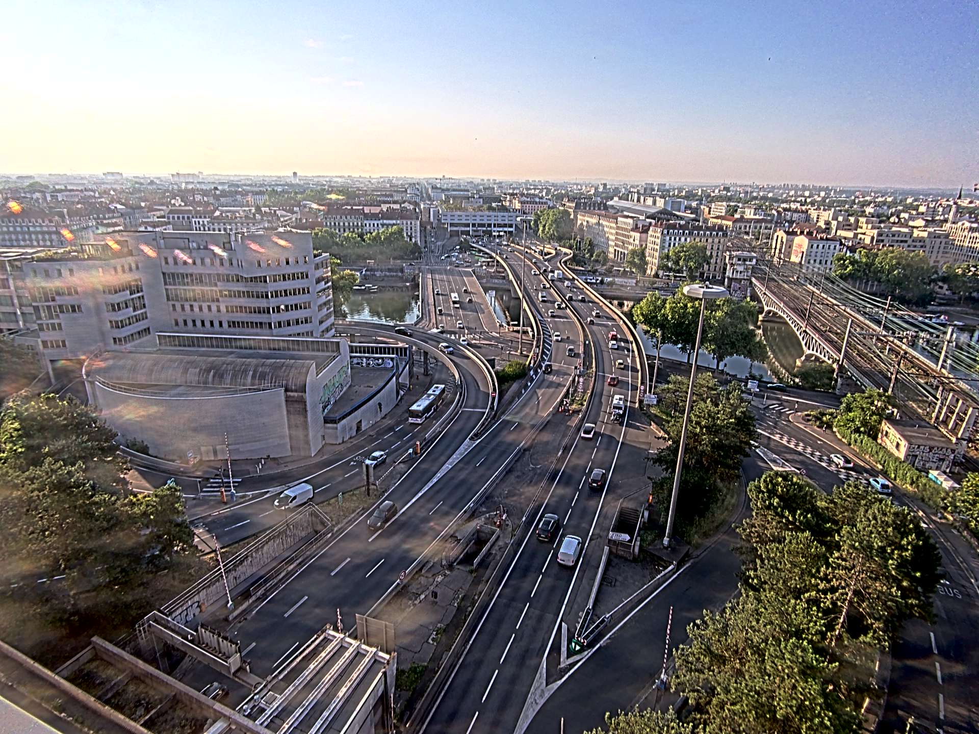 Caméra autoroute à Lyon Perrache à l'entrée Sud du Tunnel sous Fourvière, en direction de Marseille