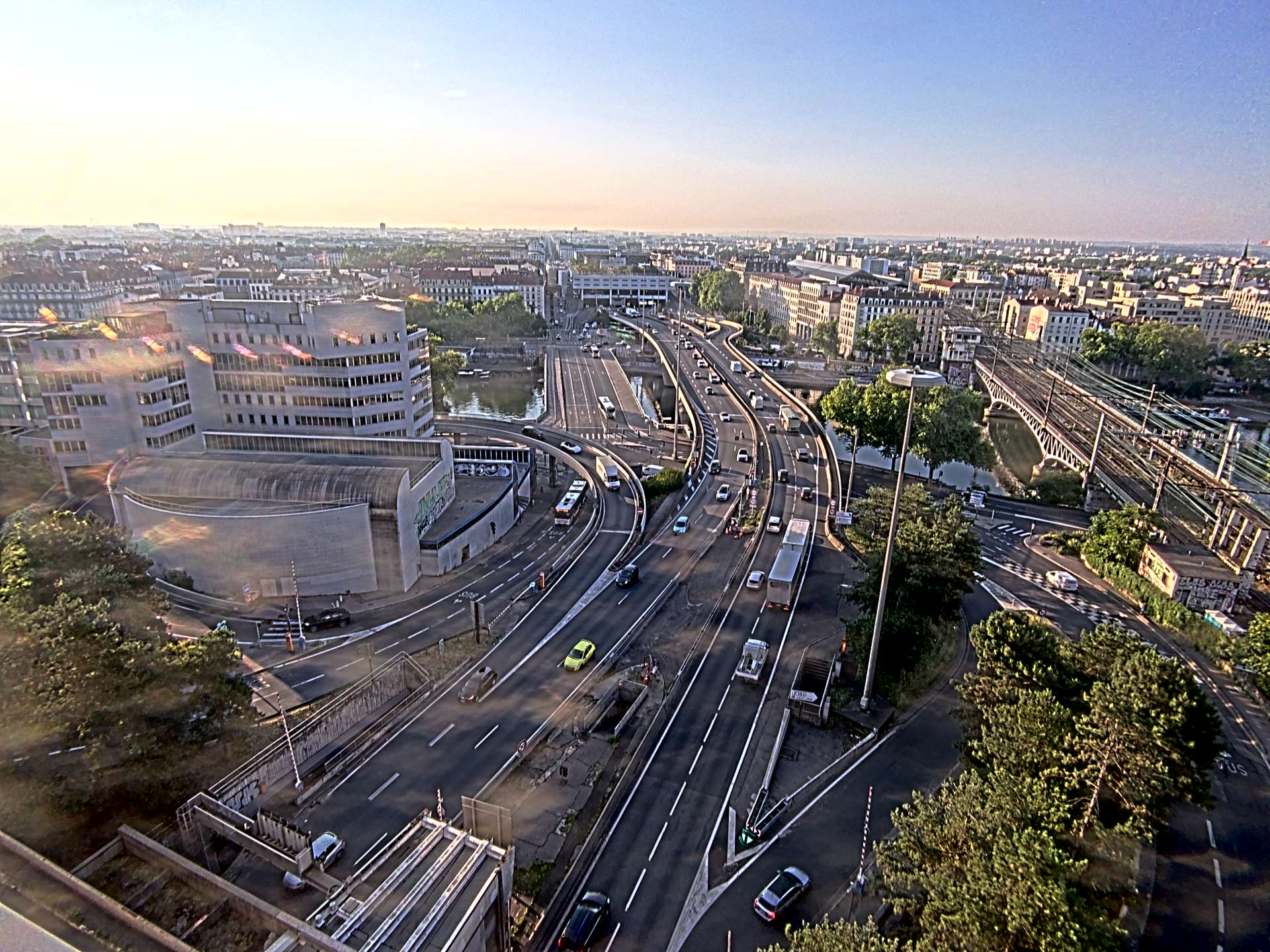 Caméra autoroute à Lyon Perrache à l'entrée Sud du Tunnel sous Fourvière, en direction de Marseille