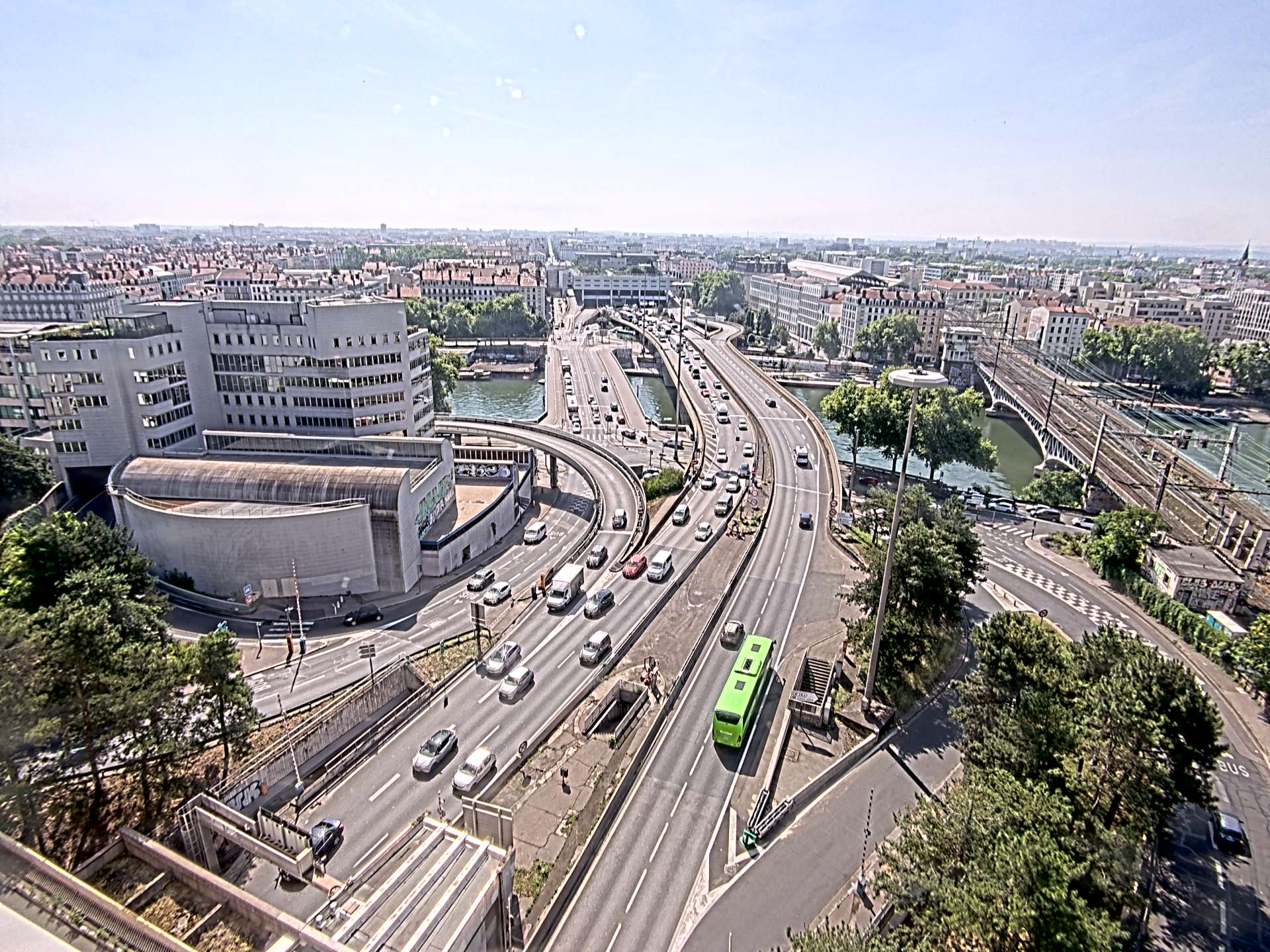 Caméra autoroute à Lyon Perrache à l'entrée Sud du Tunnel sous Fourvière, en direction de Marseille