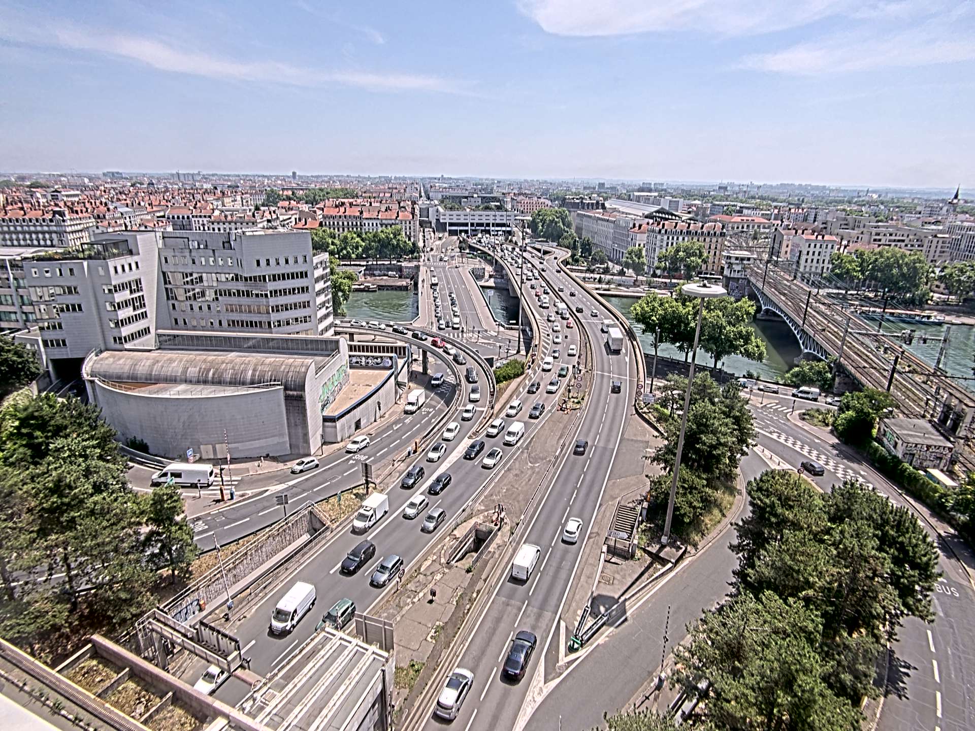 Caméra autoroute à Lyon Perrache à l'entrée Sud du Tunnel sous Fourvière, en direction de Marseille
