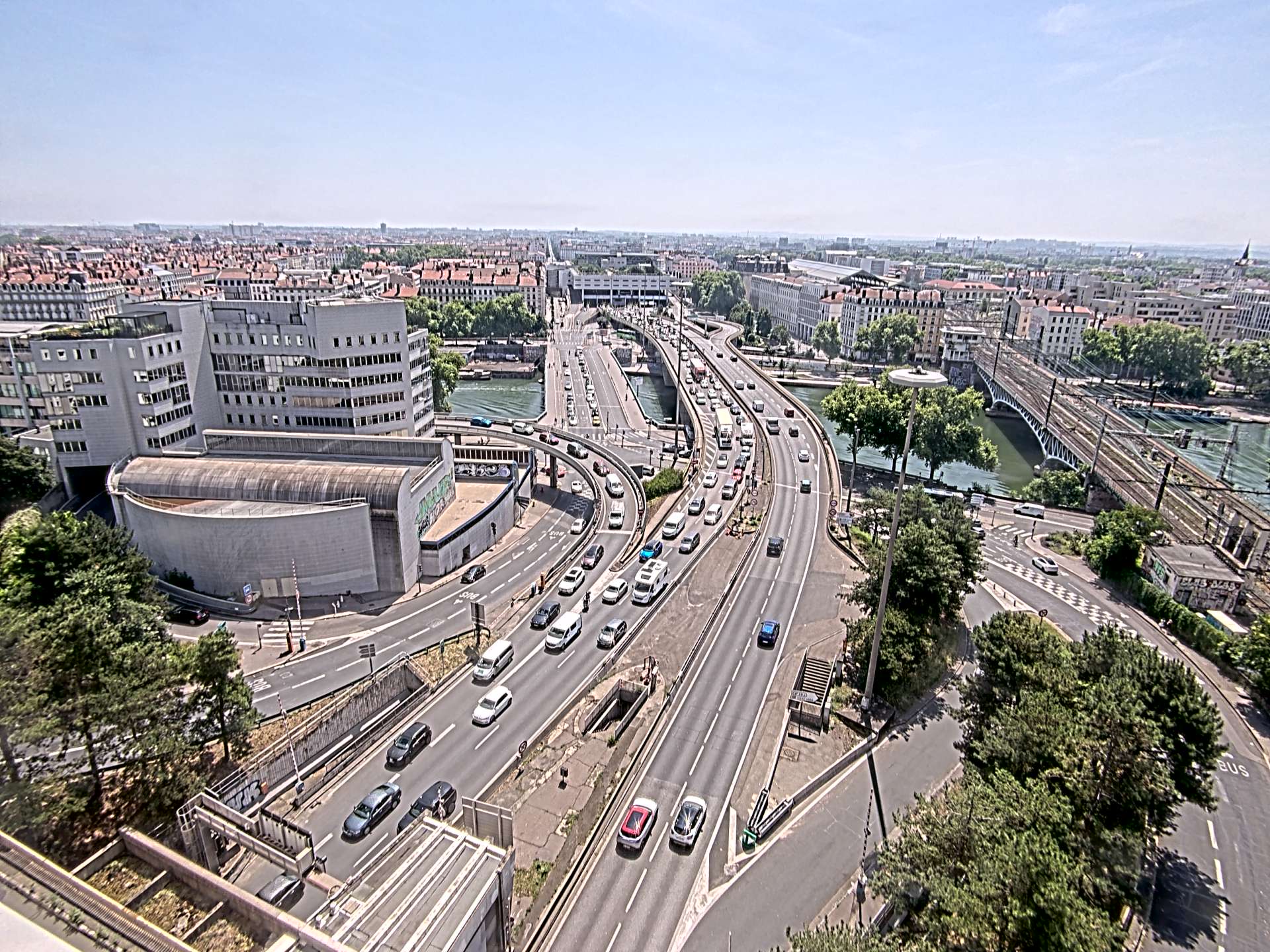 Caméra autoroute à Lyon Perrache à l'entrée Sud du Tunnel sous Fourvière, en direction de Marseille