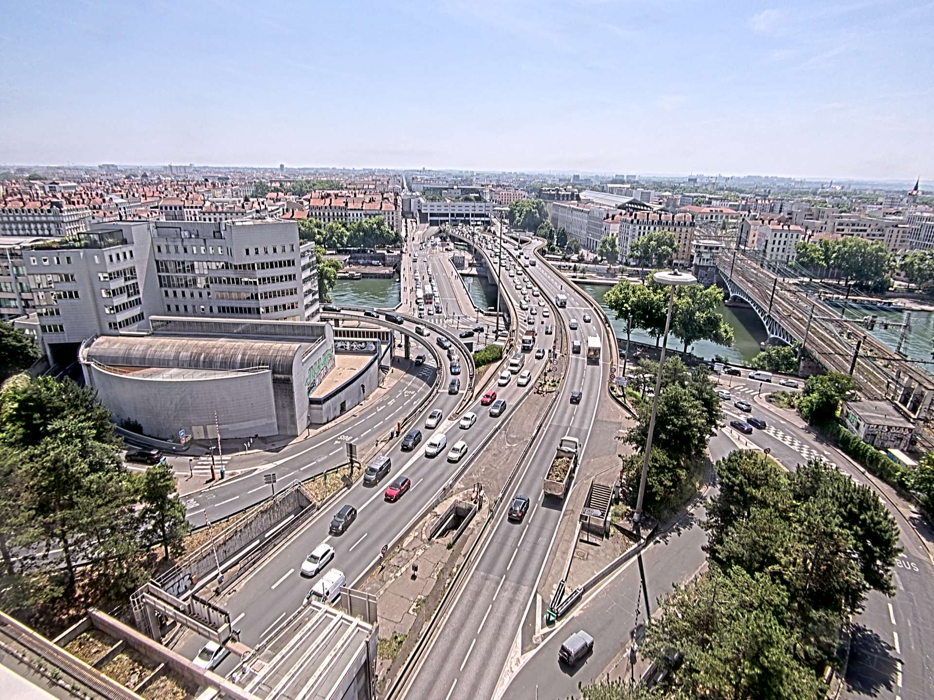 Caméra autoroute à Lyon Perrache à l'entrée Sud du Tunnel sous Fourvière, en direction de Marseille