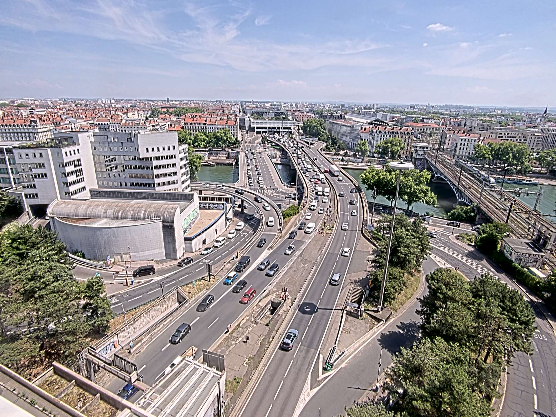 Caméra autoroute à Lyon Perrache à l'entrée Sud du Tunnel sous Fourvière, en direction de Marseille