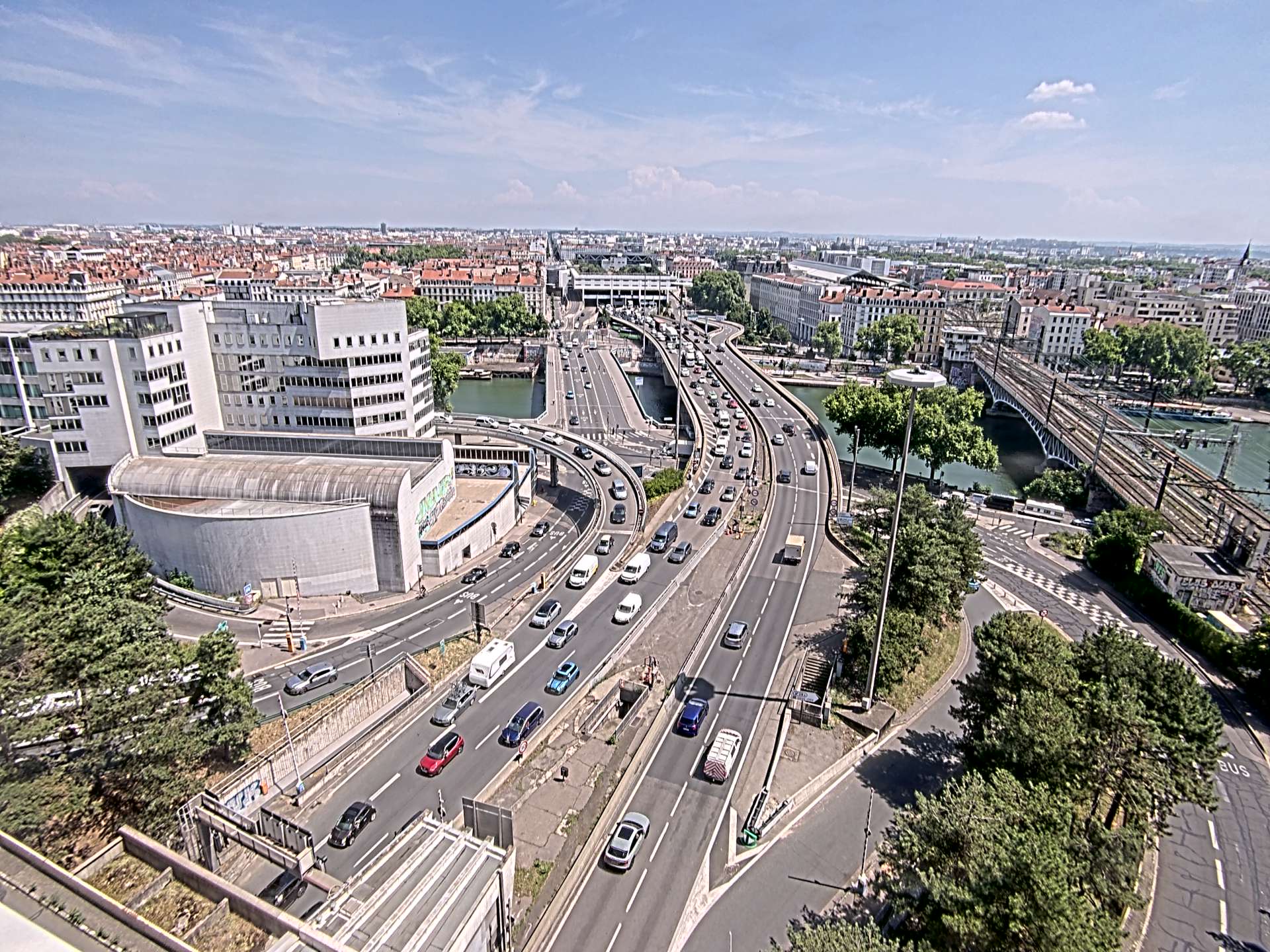 Caméra autoroute à Lyon Perrache à l'entrée Sud du Tunnel sous Fourvière, en direction de Marseille