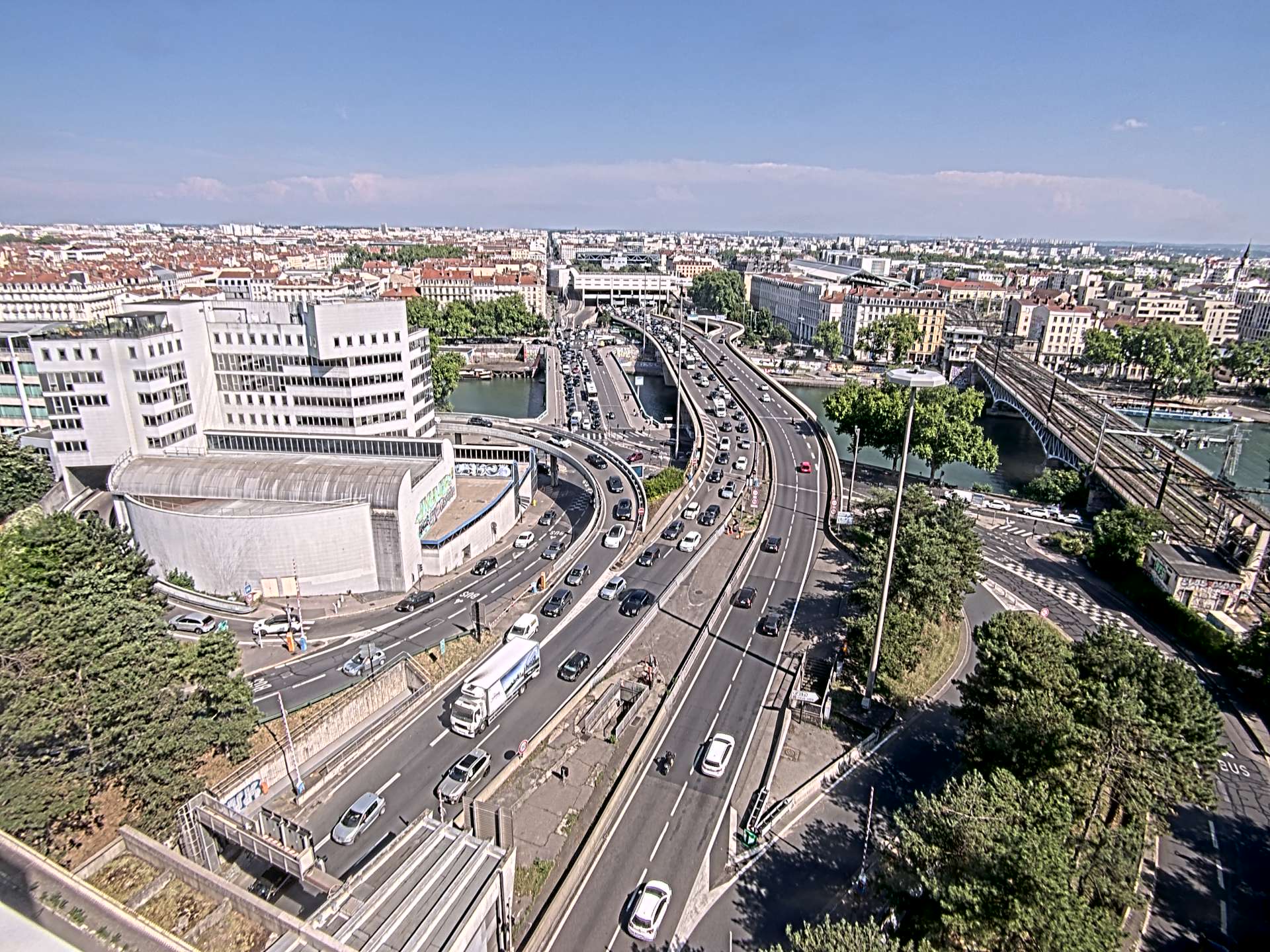 Caméra autoroute à Lyon Perrache à l'entrée Sud du Tunnel sous Fourvière, en direction de Marseille