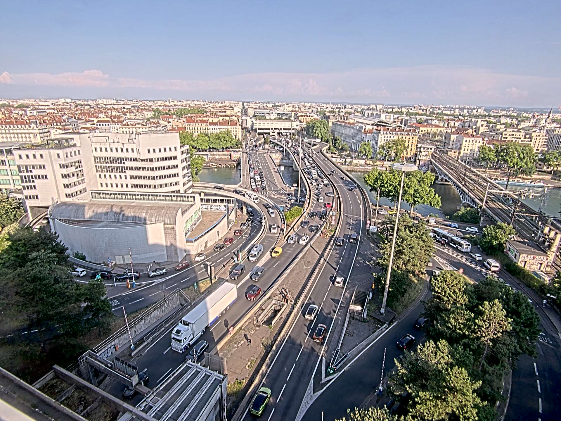 Caméra autoroute à Lyon Perrache à l'entrée Sud du Tunnel sous Fourvière, en direction de Marseille