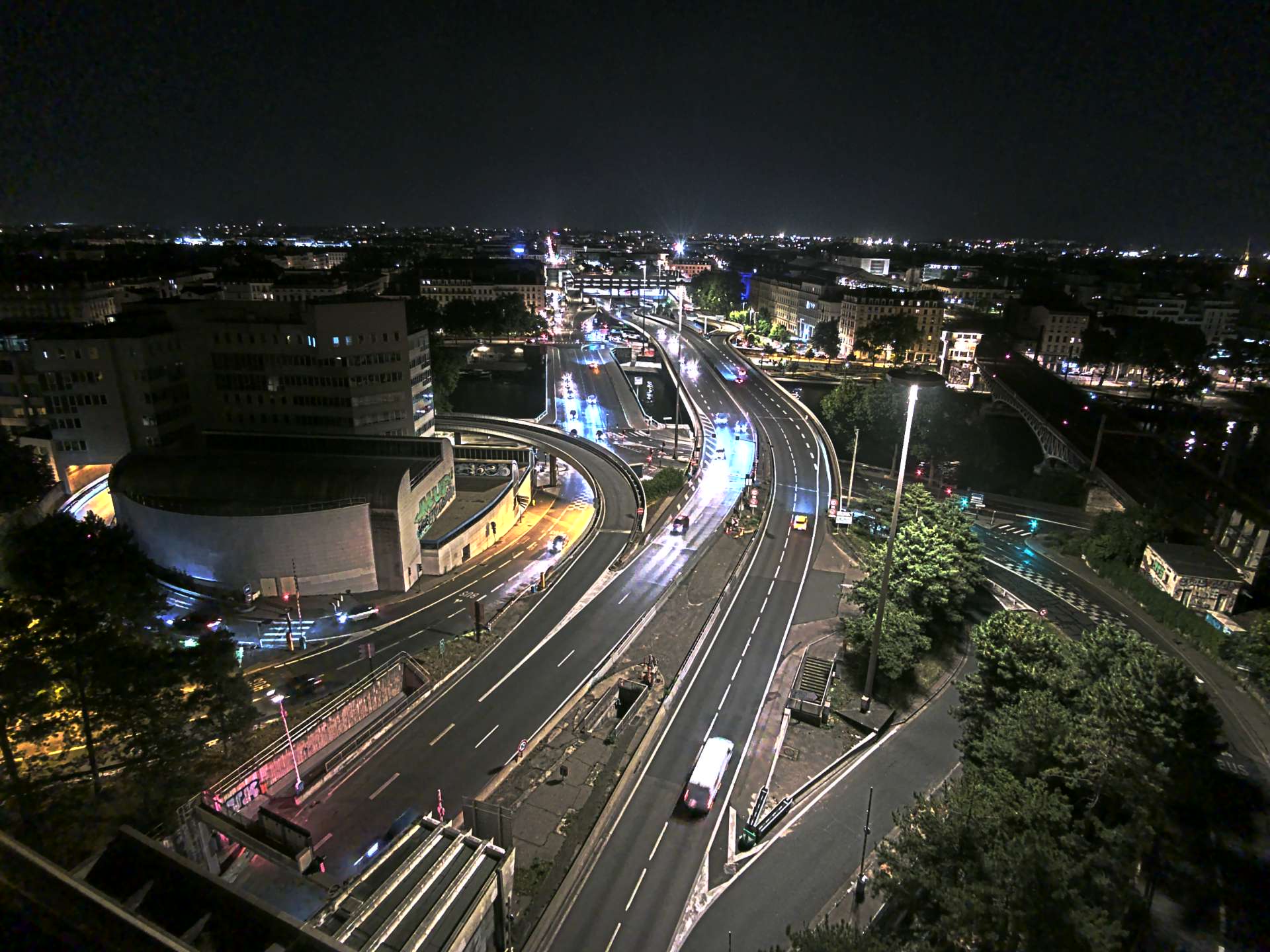 Caméra autoroute à Lyon Perrache à l'entrée Sud du Tunnel sous Fourvière, en direction de Marseille
