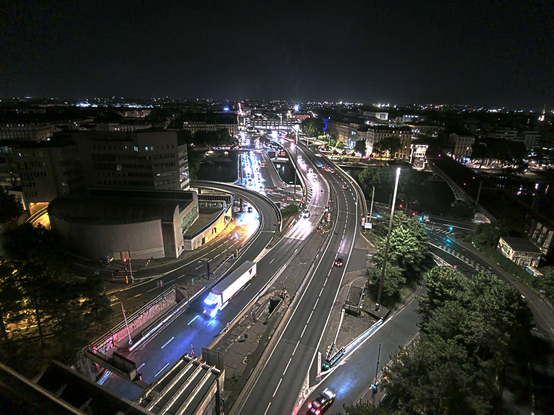 Caméra autoroute à Lyon Perrache à l'entrée Sud du Tunnel sous Fourvière, en direction de Marseille
