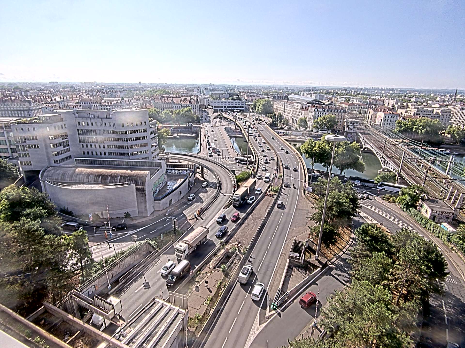 Caméra autoroute à Lyon Perrache à l'entrée Sud du Tunnel sous Fourvière, en direction de Marseille