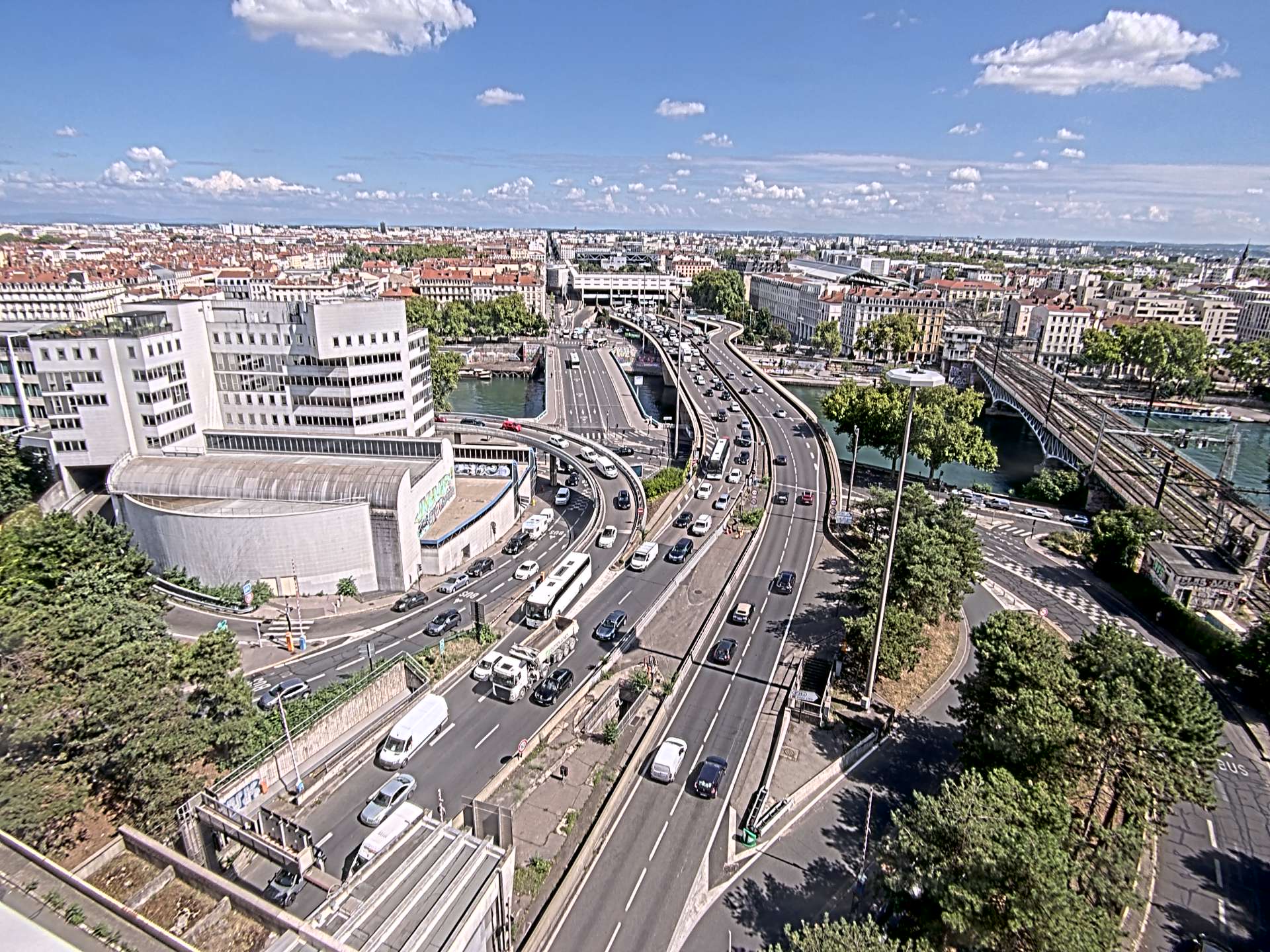 Caméra autoroute à Lyon Perrache à l'entrée Sud du Tunnel sous Fourvière, en direction de Marseille