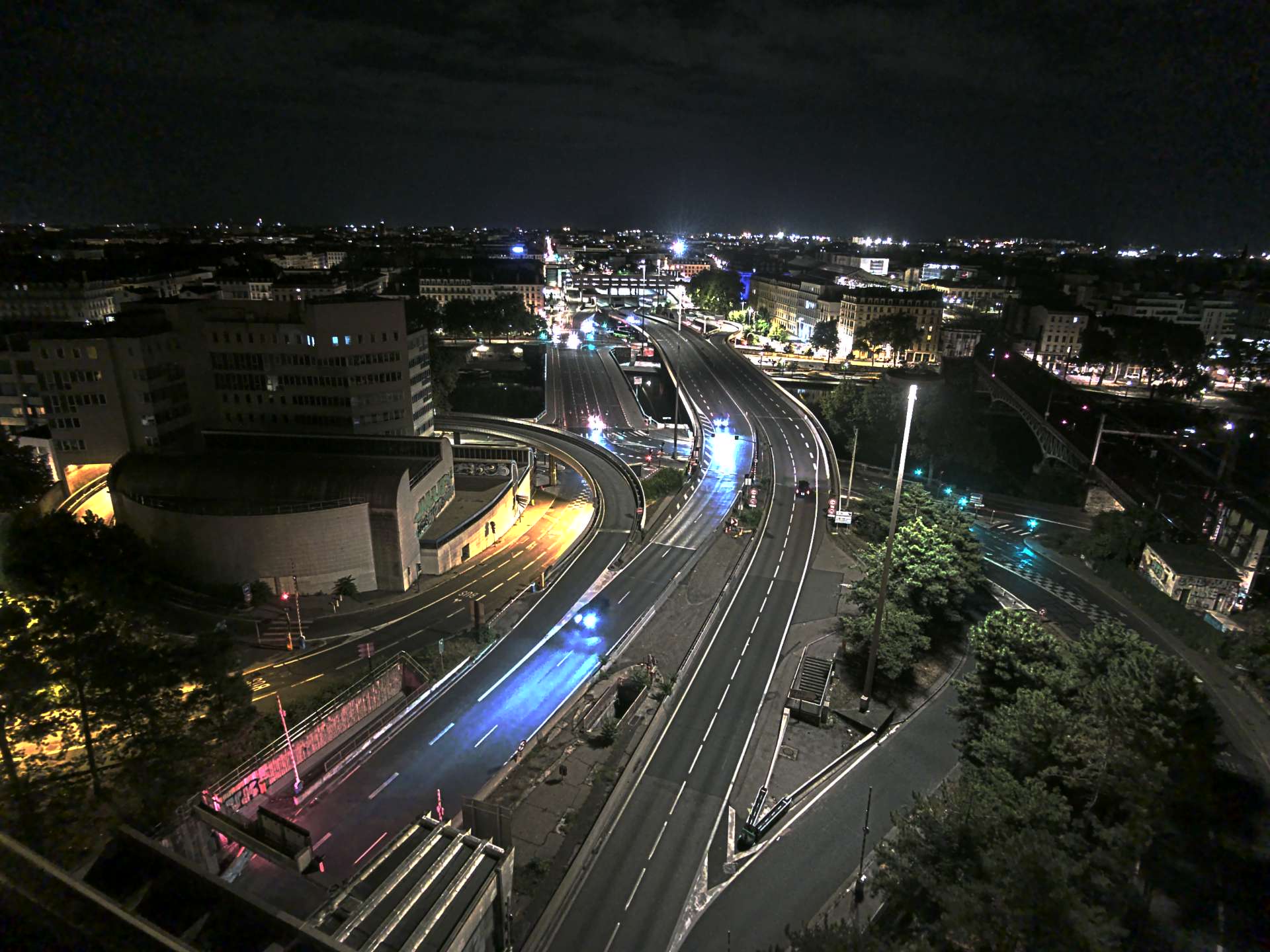 Caméra autoroute à Lyon Perrache à l'entrée Sud du Tunnel sous Fourvière, en direction de Marseille