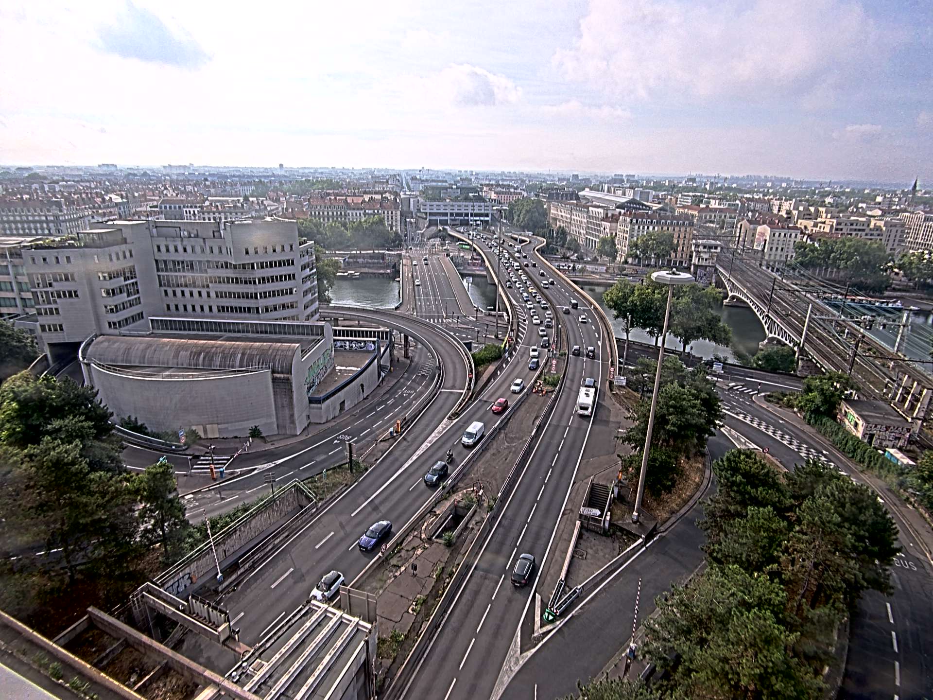 Caméra autoroute à Lyon Perrache à l'entrée Sud du Tunnel sous Fourvière, en direction de Marseille