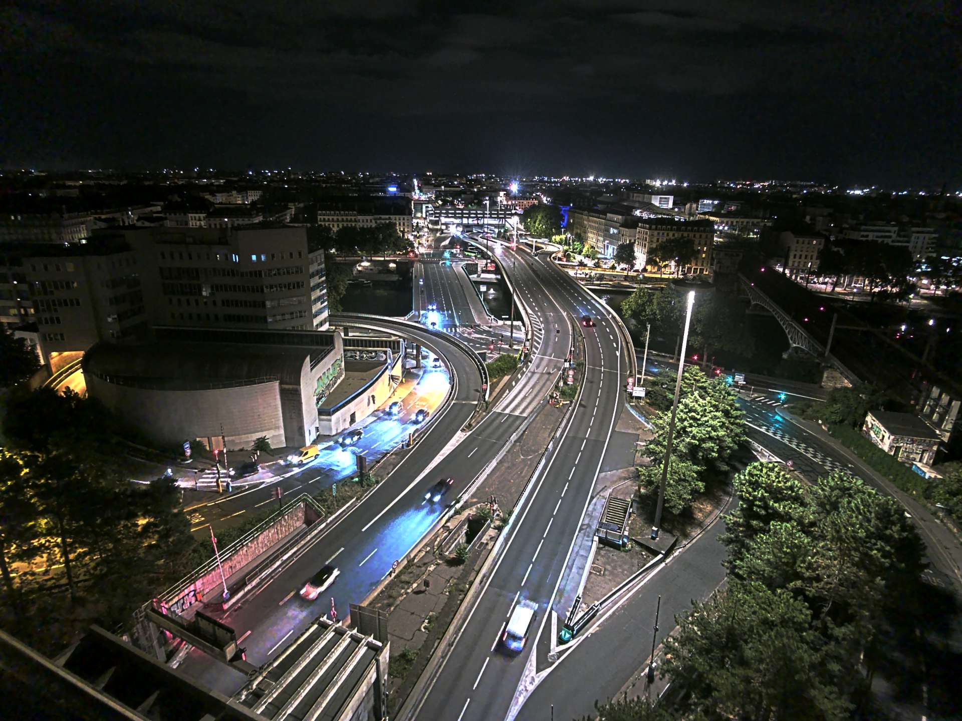 Caméra autoroute à Lyon Perrache à l'entrée Sud du Tunnel sous Fourvière, en direction de Marseille