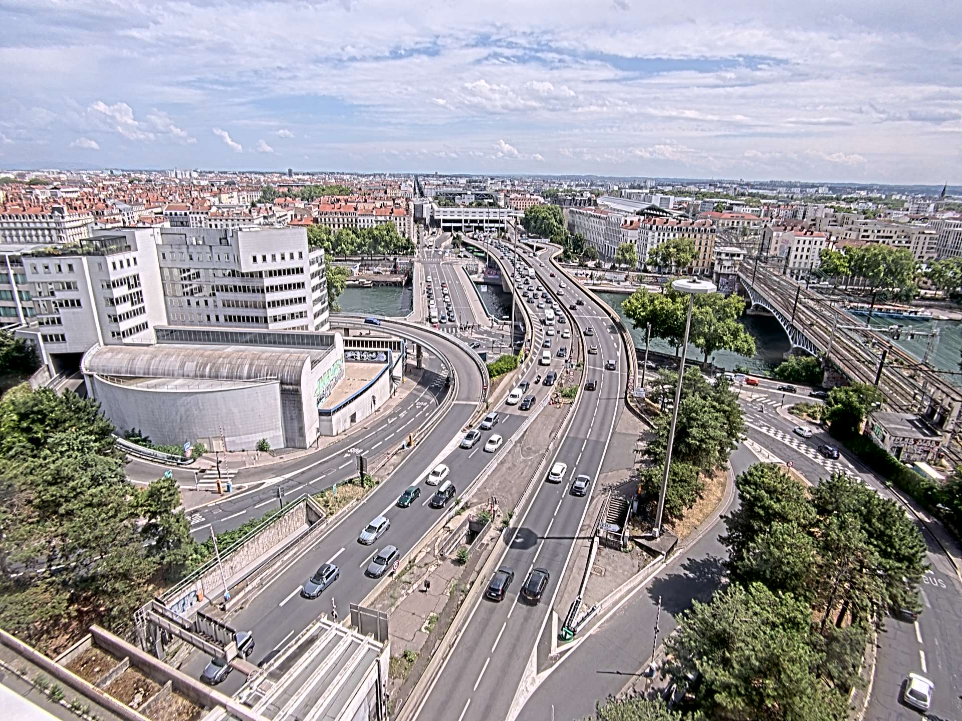Caméra autoroute à Lyon Perrache à l'entrée Sud du Tunnel sous Fourvière, en direction de Marseille