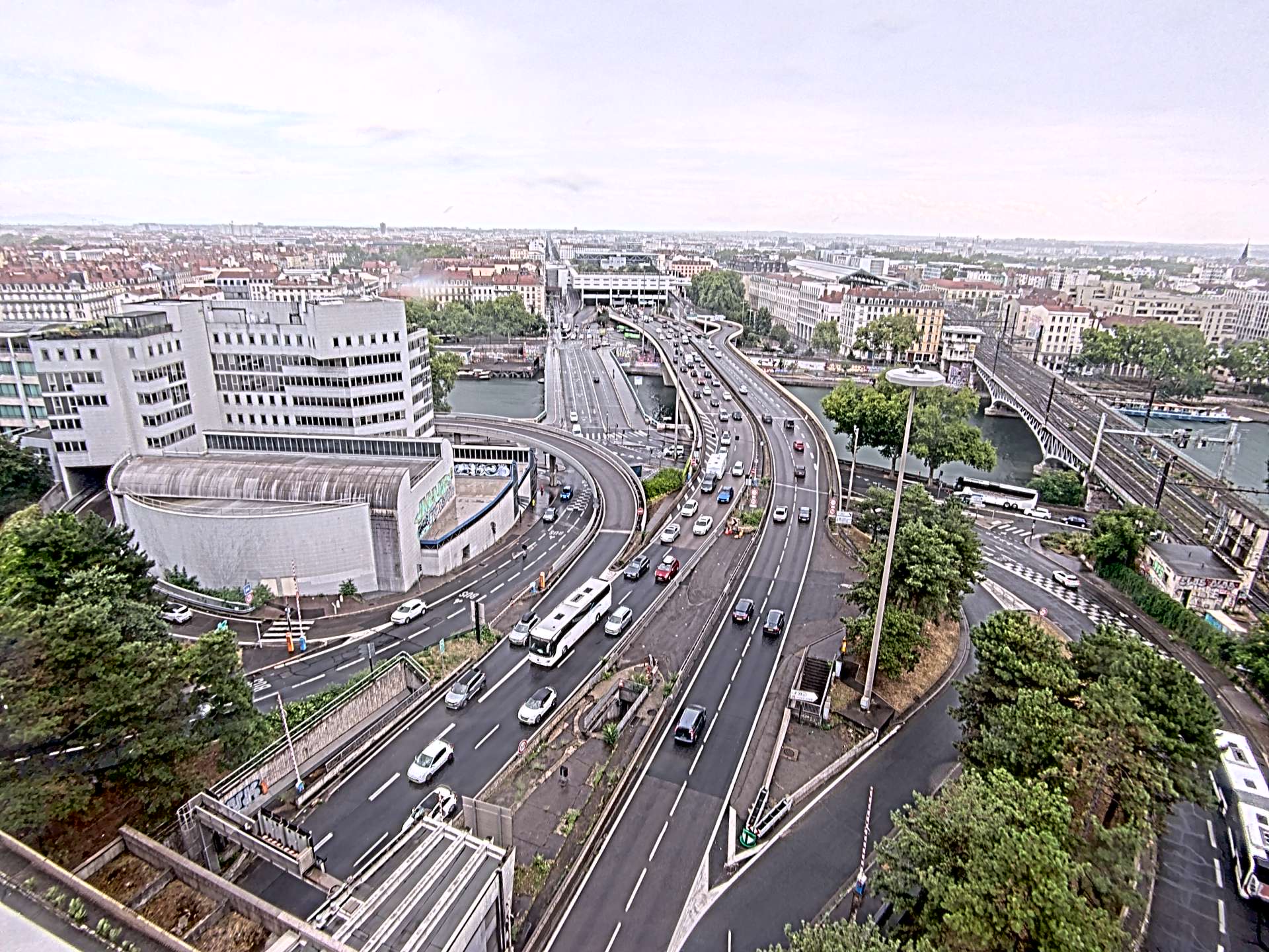 Caméra autoroute à Lyon Perrache à l'entrée Sud du Tunnel sous Fourvière, en direction de Marseille