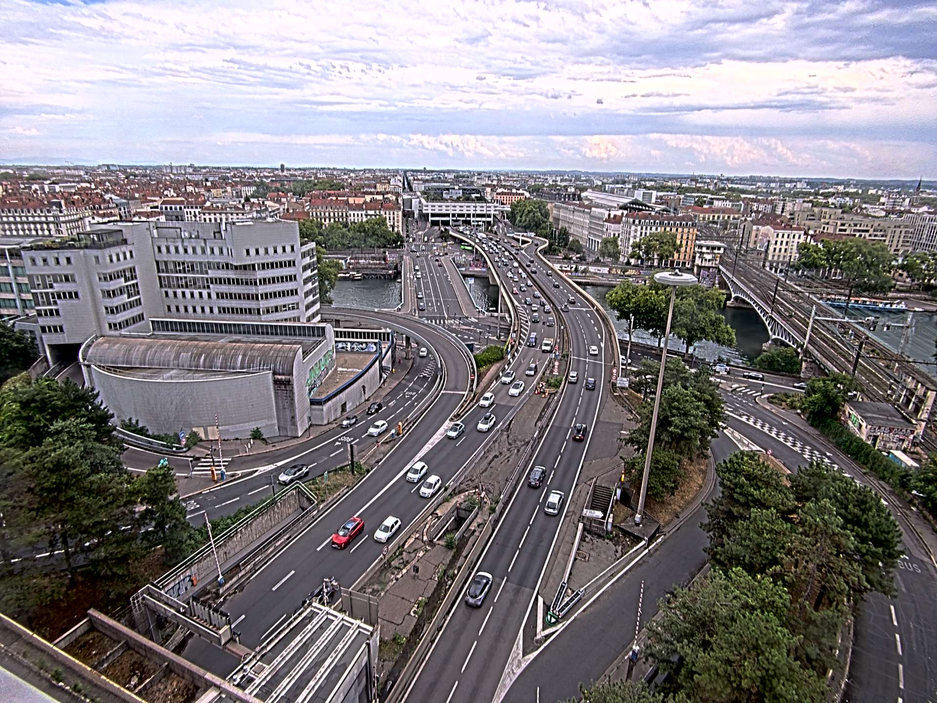 Caméra autoroute à Lyon Perrache à l'entrée Sud du Tunnel sous Fourvière, en direction de Marseille