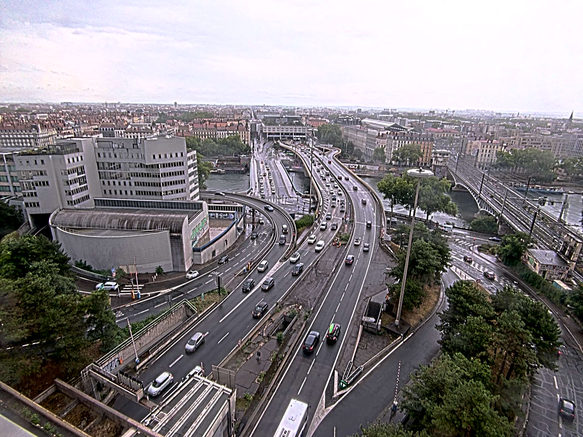 Caméra autoroute à Lyon Perrache à l'entrée Sud du Tunnel sous Fourvière, en direction de Marseille
