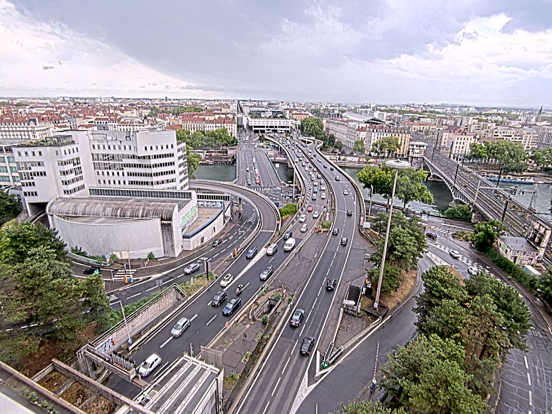 Caméra autoroute à Lyon Perrache à l'entrée Sud du Tunnel sous Fourvière, en direction de Marseille