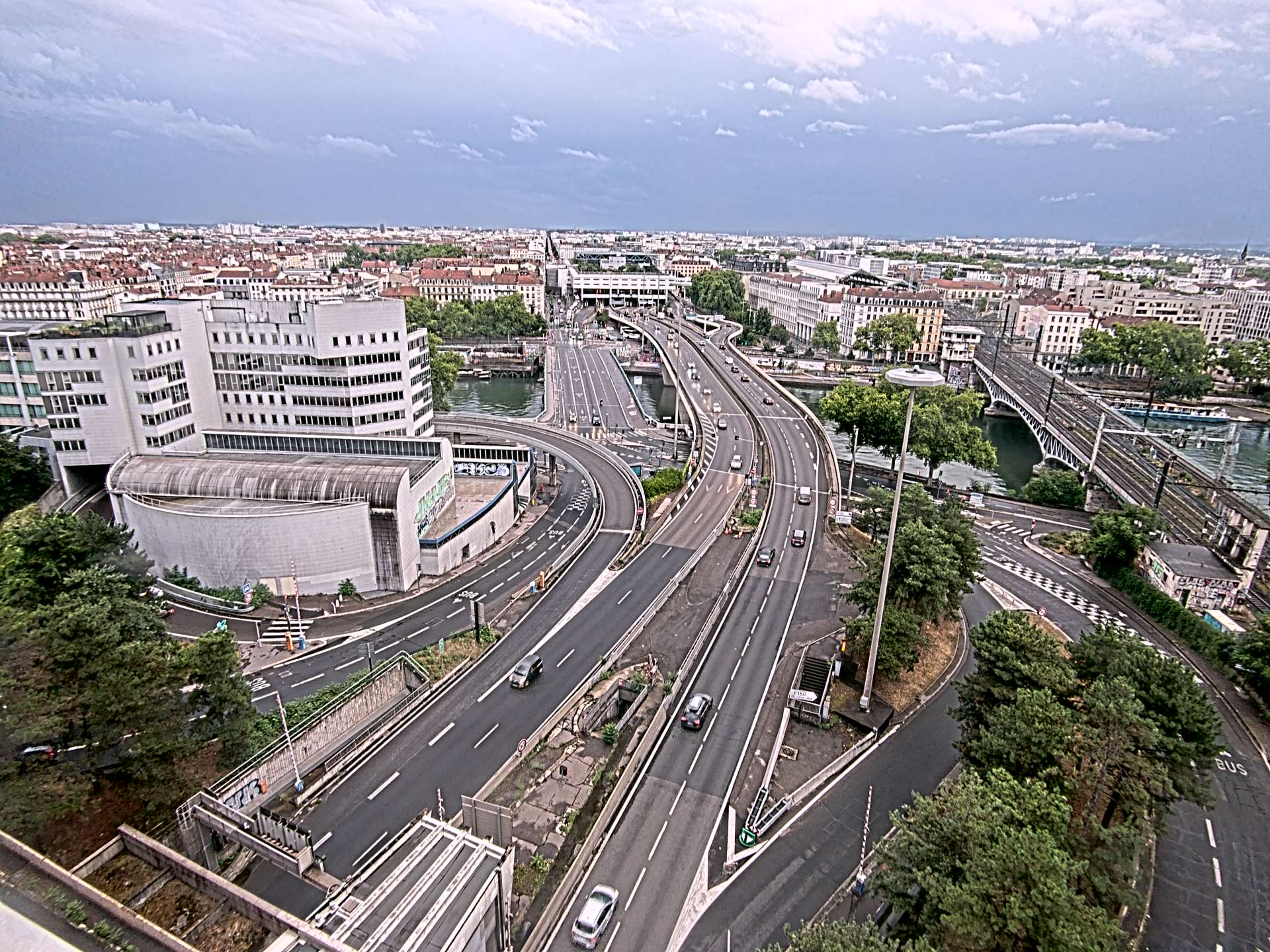 Caméra autoroute à Lyon Perrache à l'entrée Sud du Tunnel sous Fourvière, en direction de Marseille