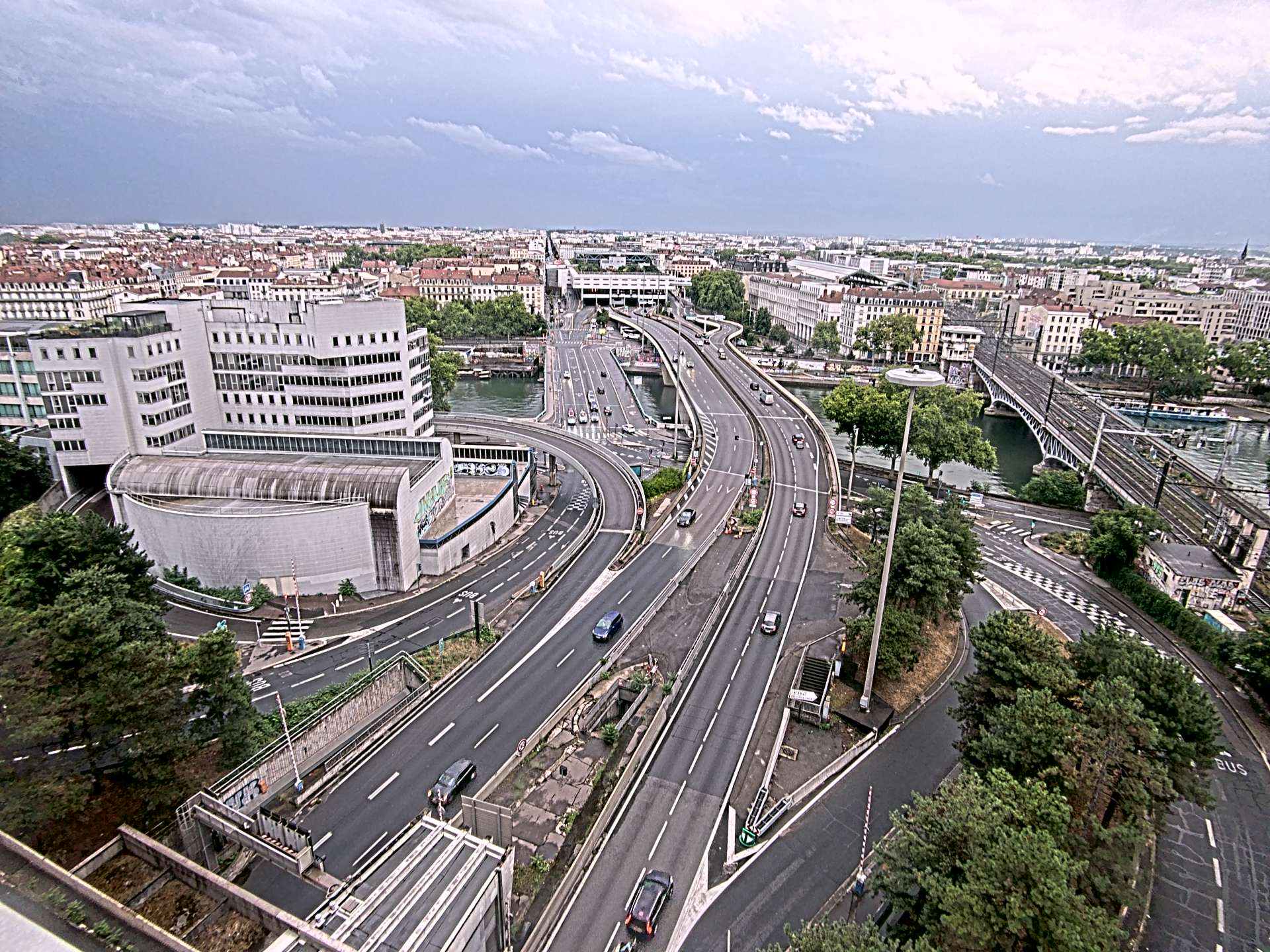 Caméra autoroute à Lyon Perrache à l'entrée Sud du Tunnel sous Fourvière, en direction de Marseille