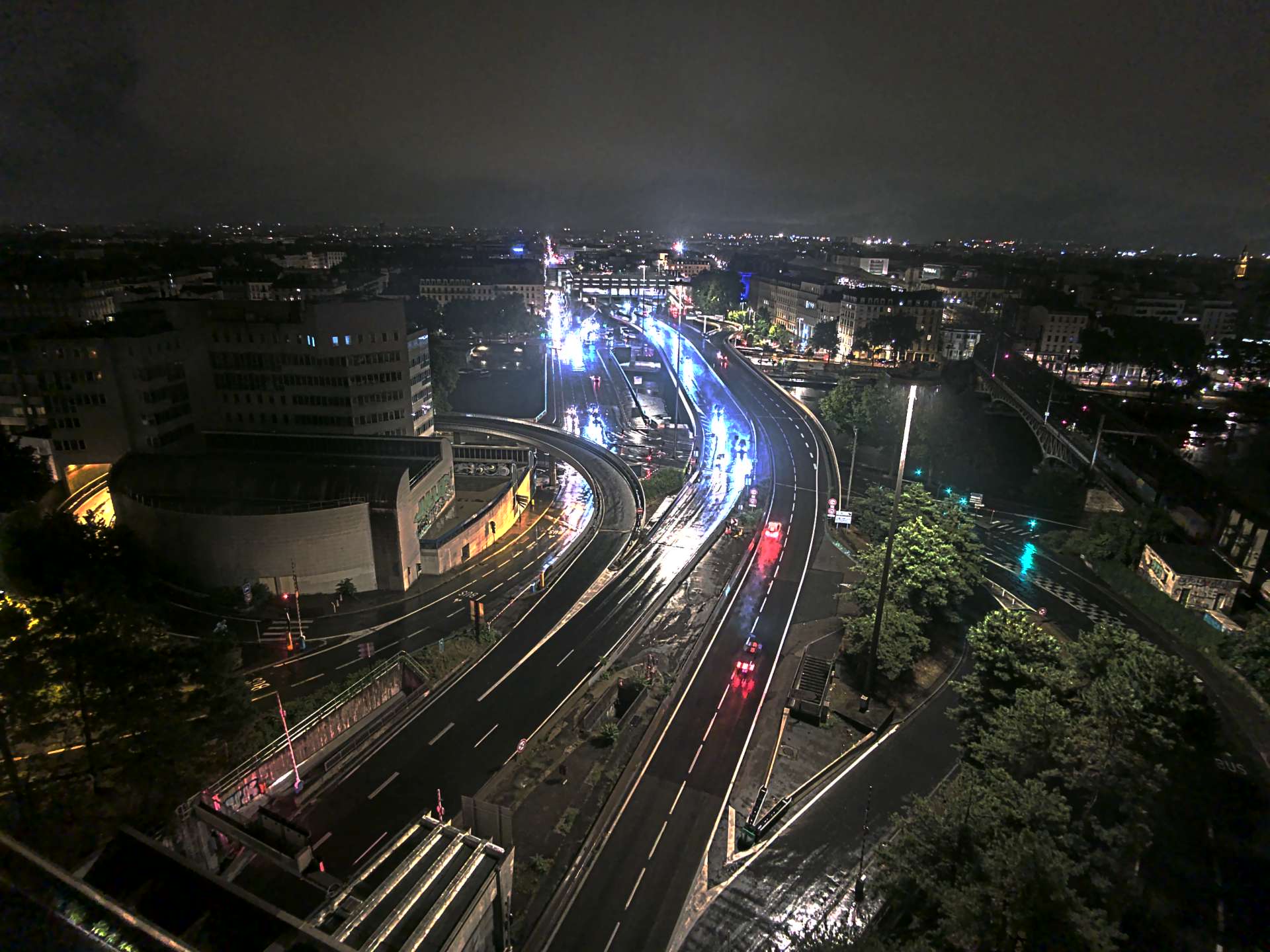 Caméra autoroute à Lyon Perrache à l'entrée Sud du Tunnel sous Fourvière, en direction de Marseille