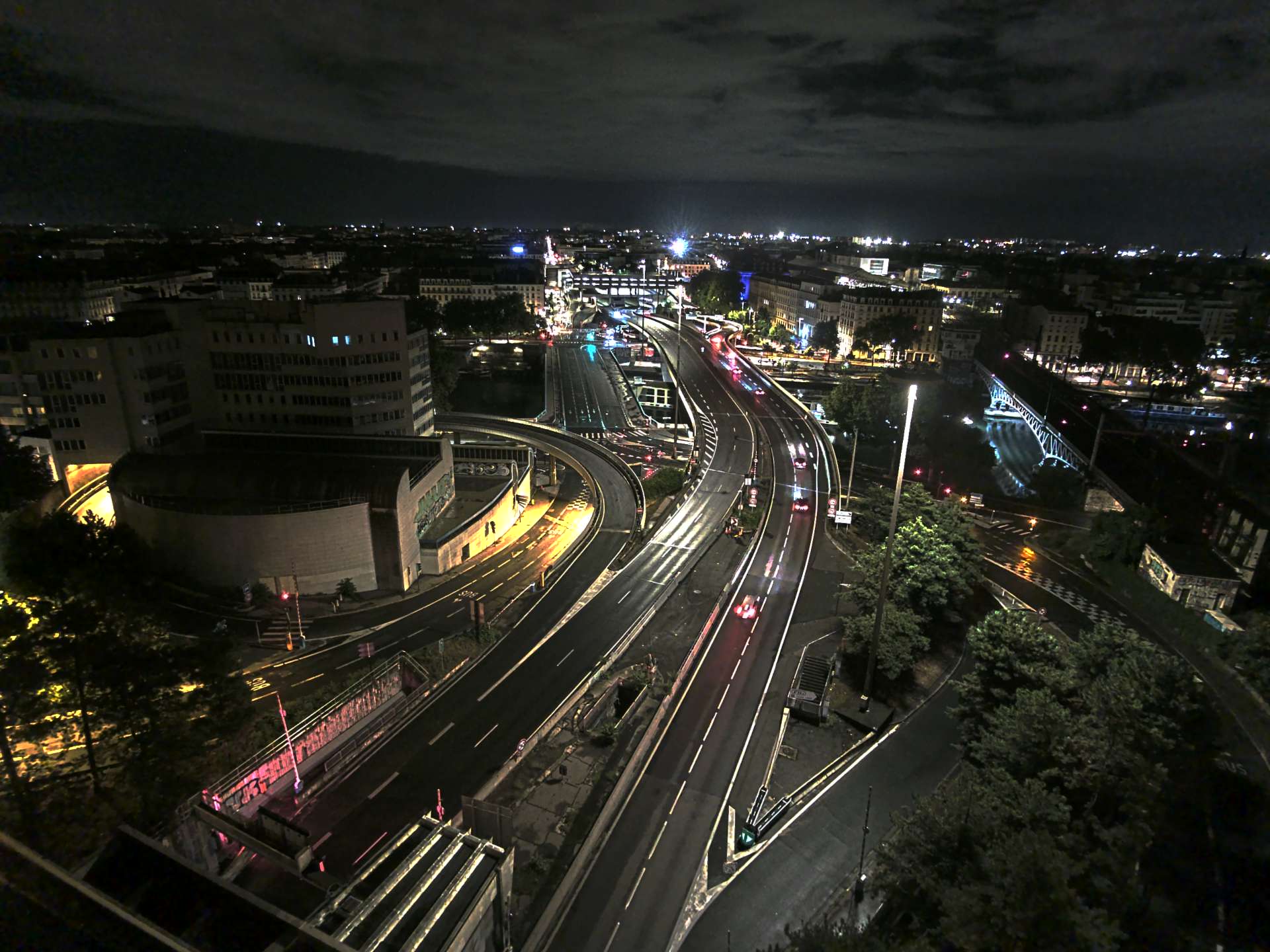 Caméra autoroute à Lyon Perrache à l'entrée Sud du Tunnel sous Fourvière, en direction de Marseille