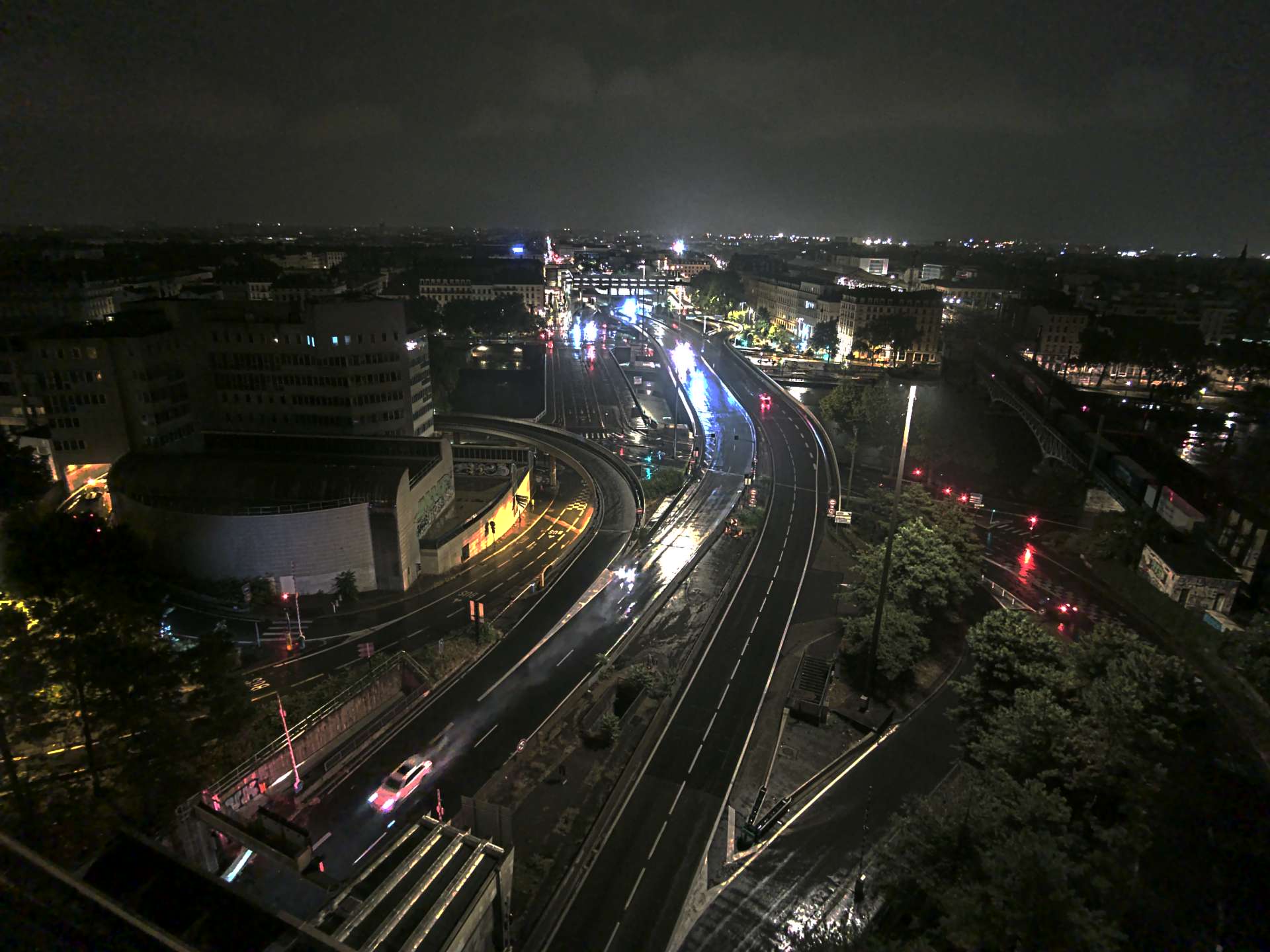 Caméra autoroute à Lyon Perrache à l'entrée Sud du Tunnel sous Fourvière, en direction de Marseille
