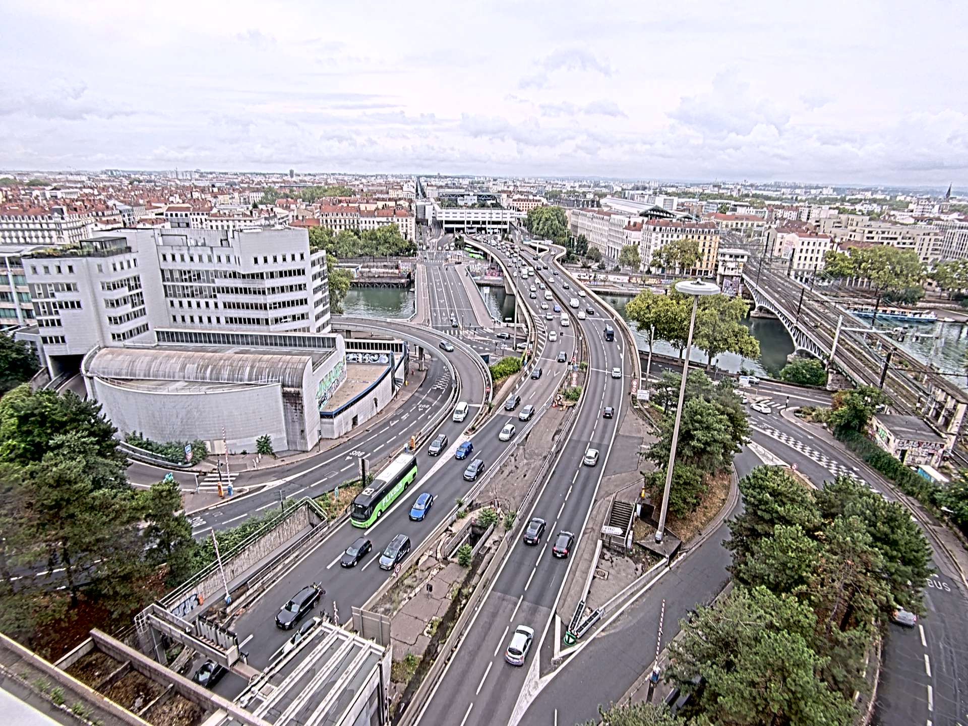 Caméra autoroute à Lyon Perrache à l'entrée Sud du Tunnel sous Fourvière, en direction de Marseille