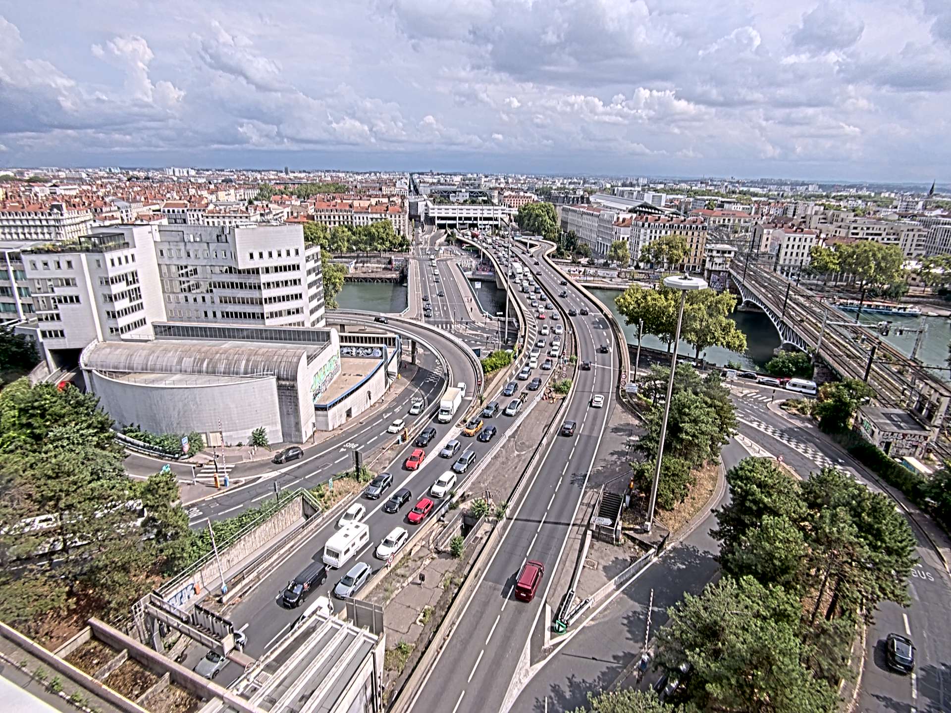 Caméra autoroute à Lyon Perrache à l'entrée Sud du Tunnel sous Fourvière, en direction de Marseille