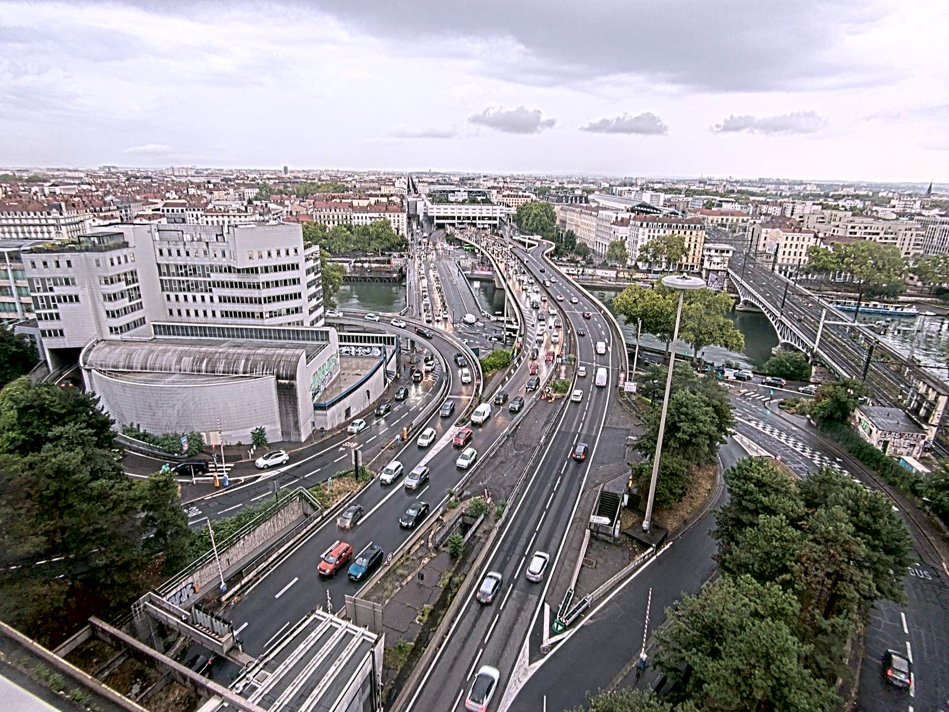 Caméra autoroute à Lyon Perrache à l'entrée Sud du Tunnel sous Fourvière, en direction de Marseille