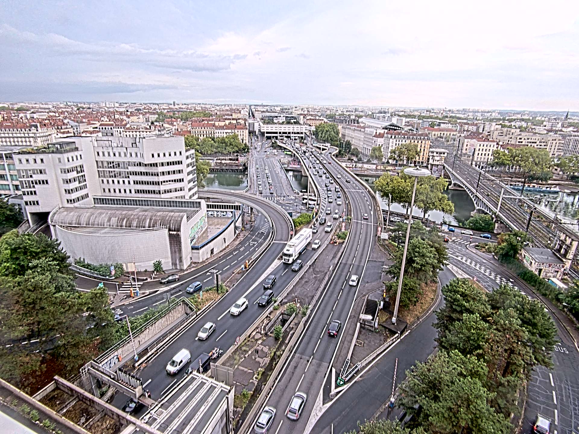 Caméra autoroute à Lyon Perrache à l'entrée Sud du Tunnel sous Fourvière, en direction de Marseille