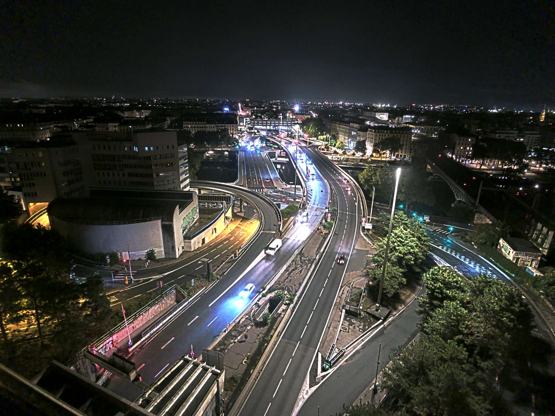 Caméra autoroute à Lyon Perrache à l'entrée Sud du Tunnel sous Fourvière, en direction de Marseille