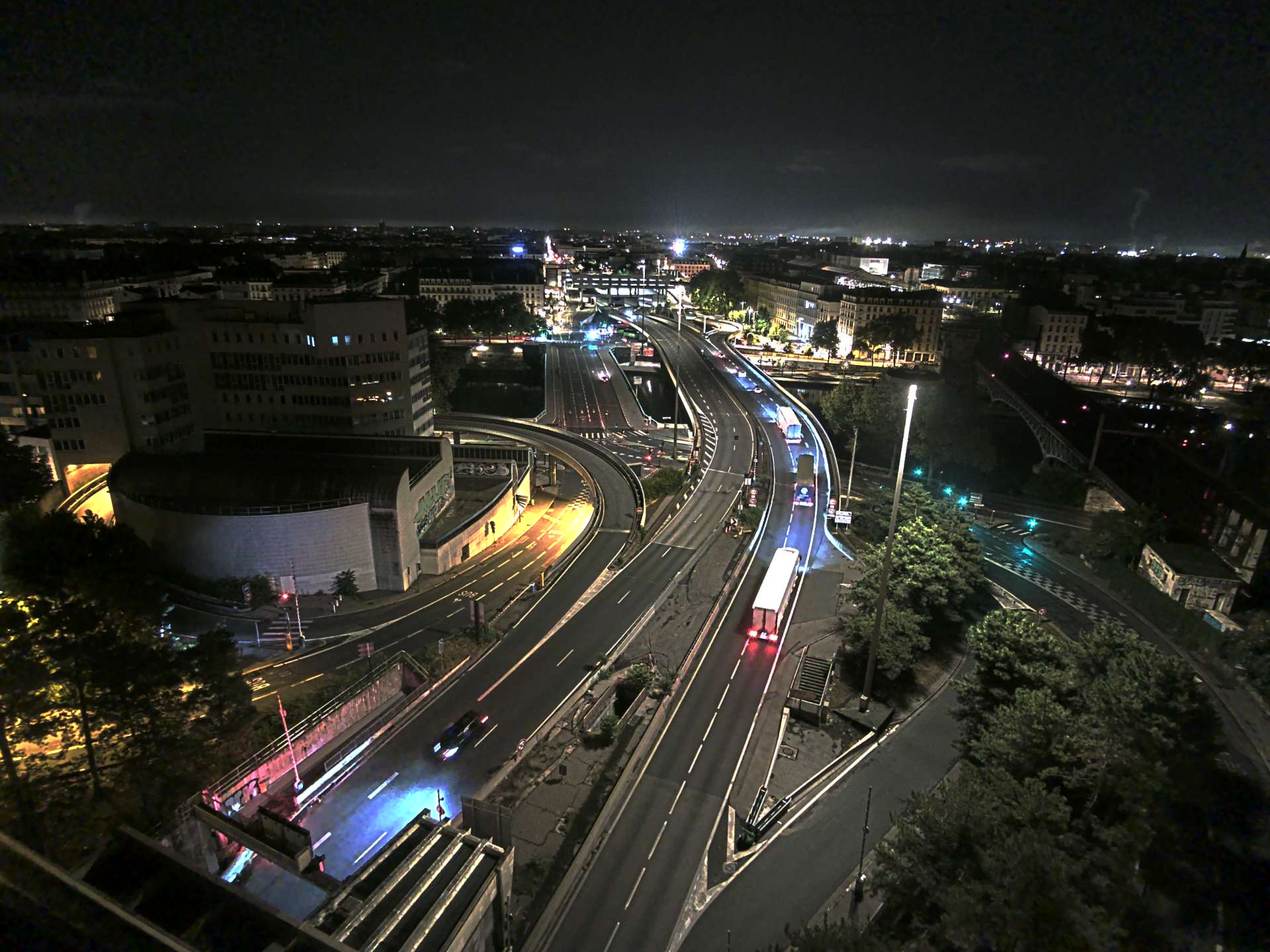 Caméra autoroute à Lyon Perrache à l'entrée Sud du Tunnel sous Fourvière, en direction de Marseille