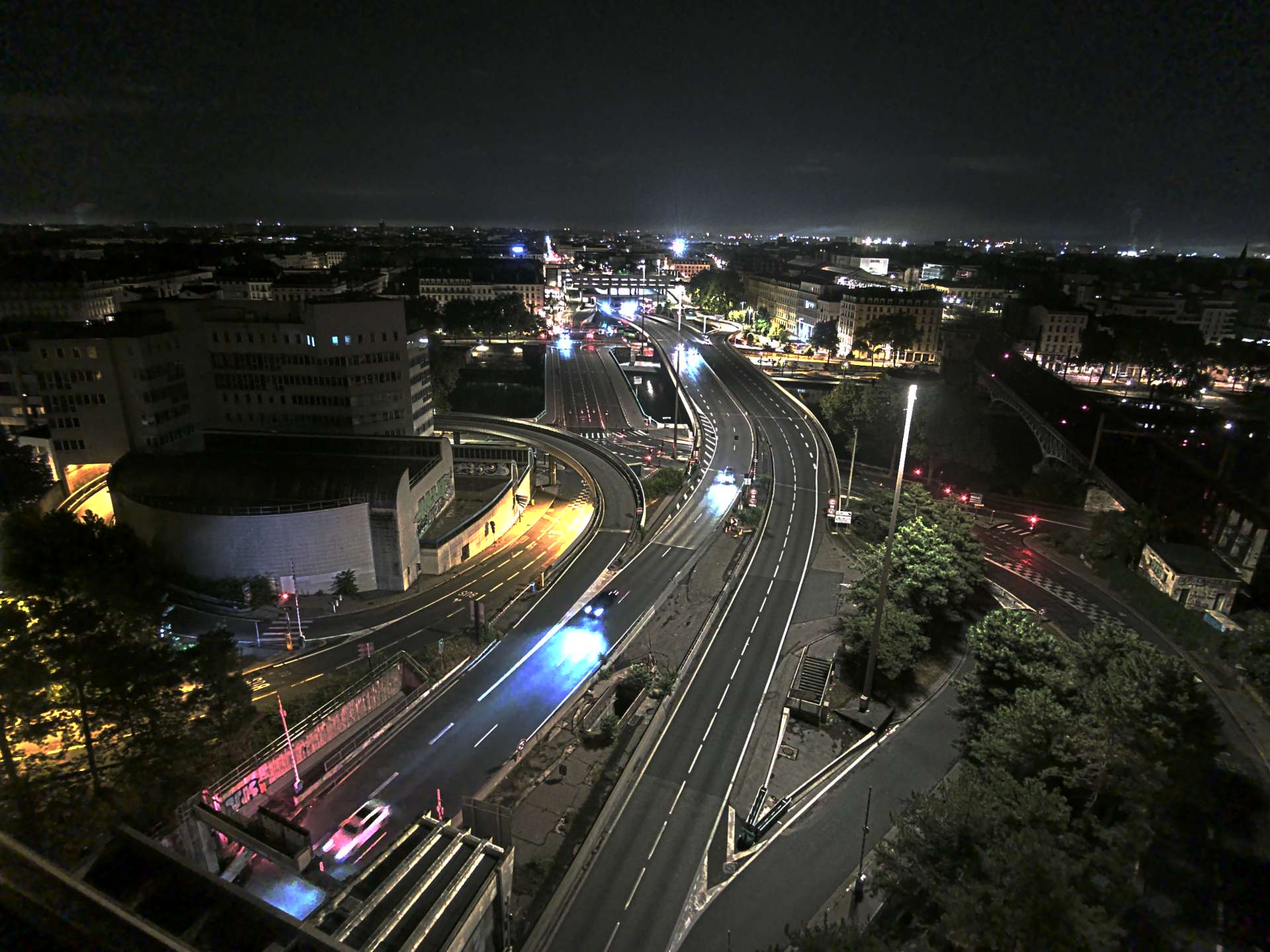 Caméra autoroute à Lyon Perrache à l'entrée Sud du Tunnel sous Fourvière, en direction de Marseille