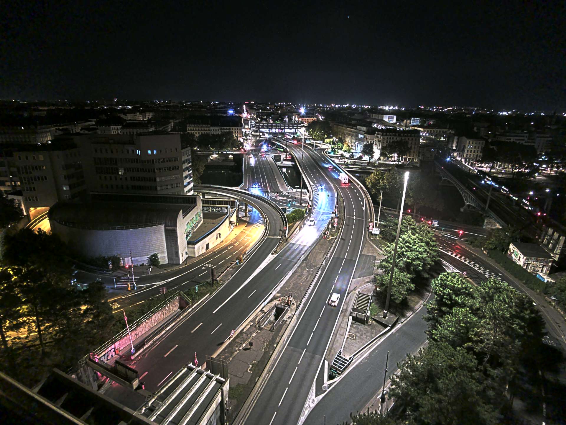 Caméra autoroute à Lyon Perrache à l'entrée Sud du Tunnel sous Fourvière, en direction de Marseille
