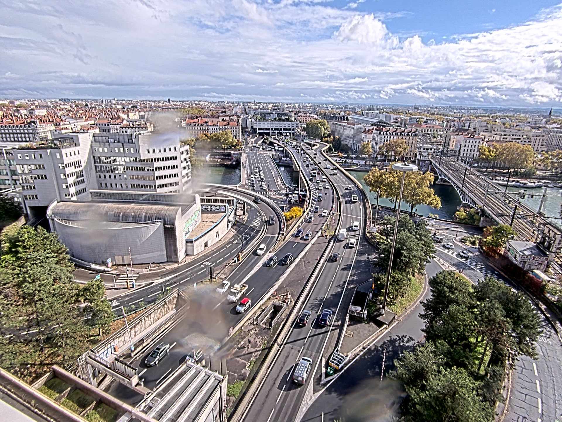 Caméra autoroute à Lyon Perrache à l'entrée Sud du Tunnel sous Fourvière, en direction de Marseille