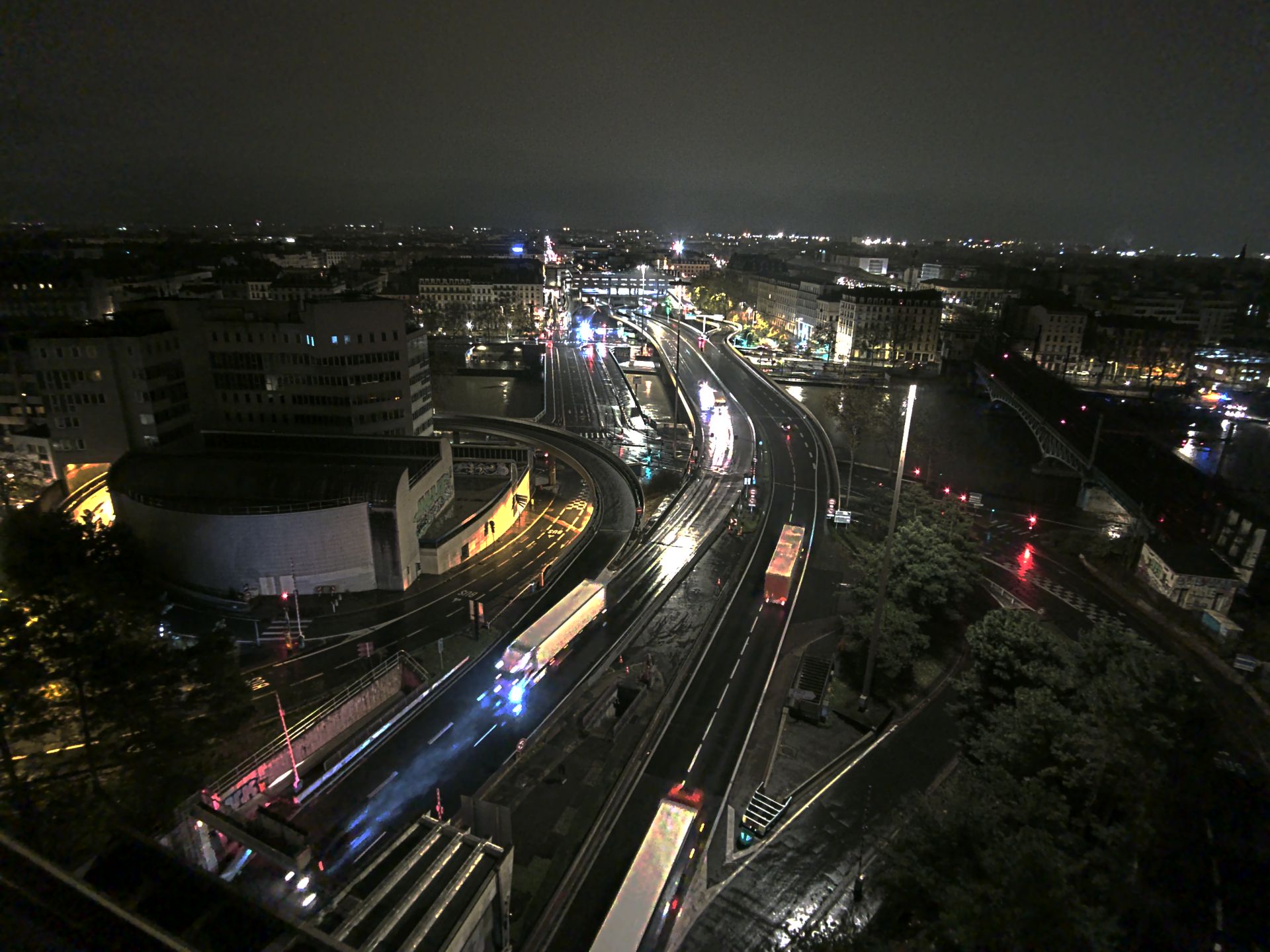 Caméra autoroute à Lyon Perrache à l'entrée Sud du Tunnel sous Fourvière, en direction de Marseille